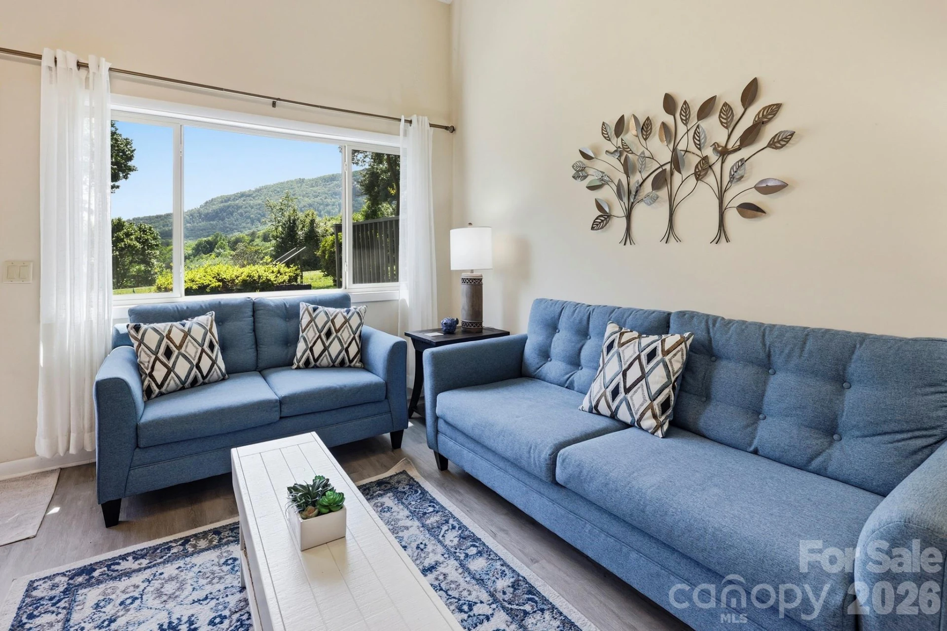 126 Hillside Court - Photo 4