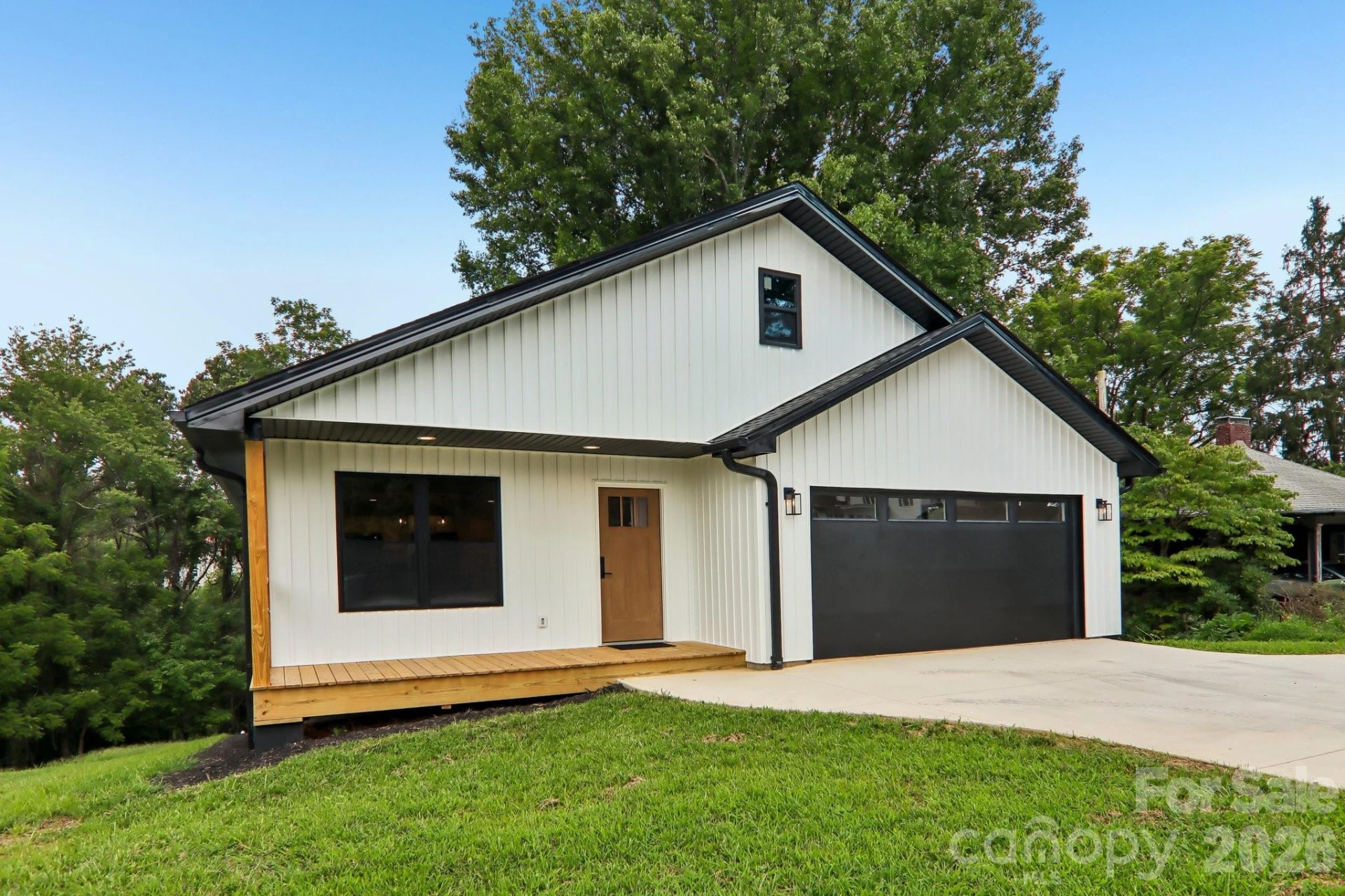 124 N Main Street - Photo 4