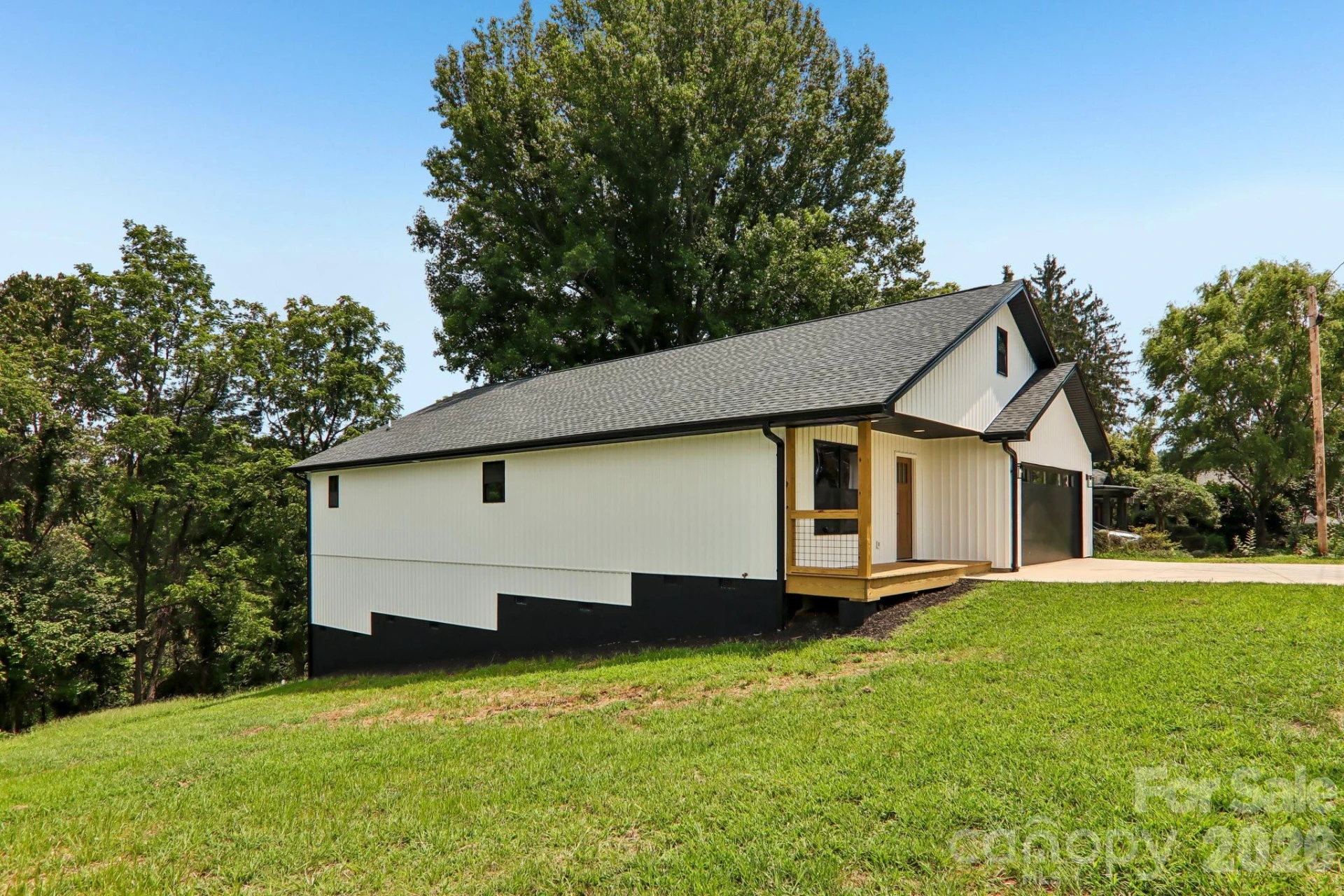 124 N Main Street - Photo 3