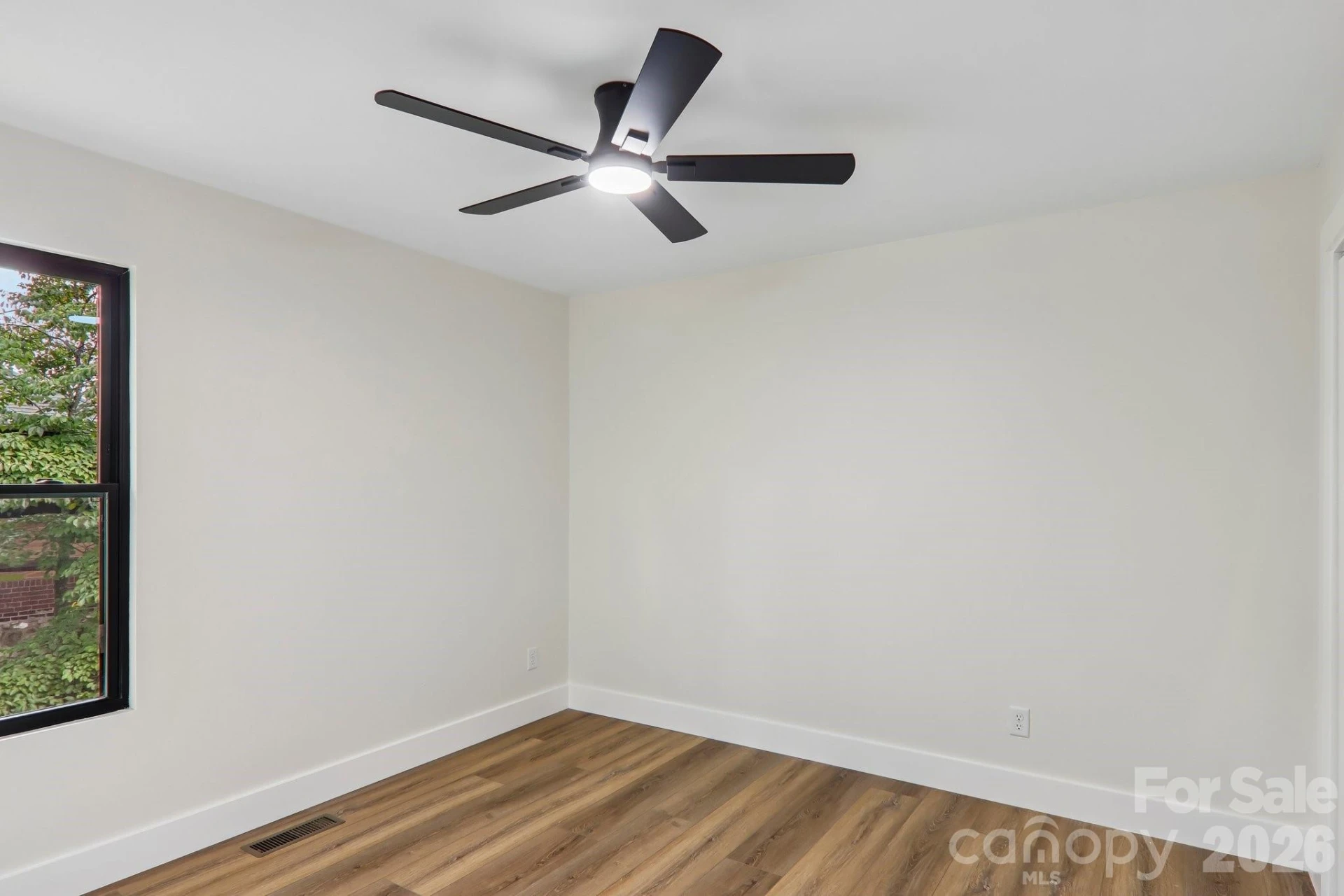 124 N Main Street - Photo 19