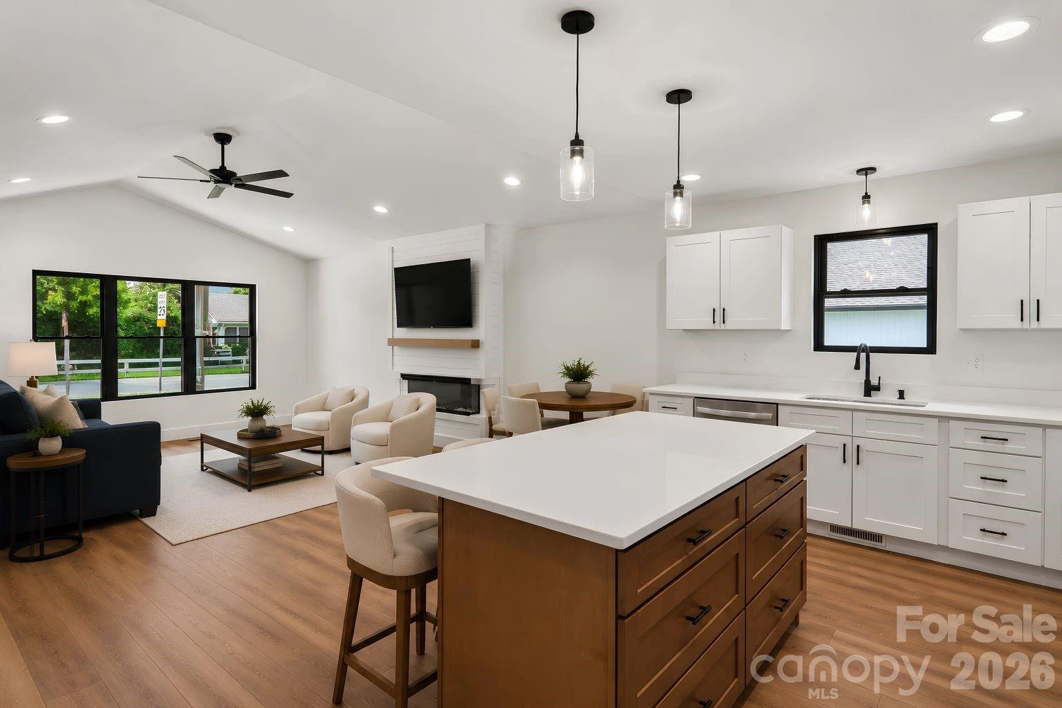 124 N Main Street - Photo 15