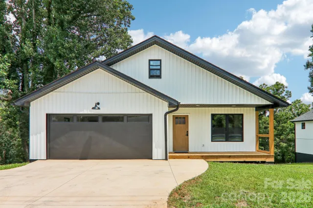 140 N Main Street
