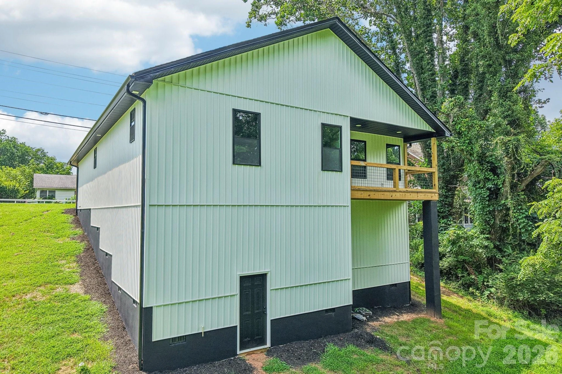 140 N Main Street - Photo 34