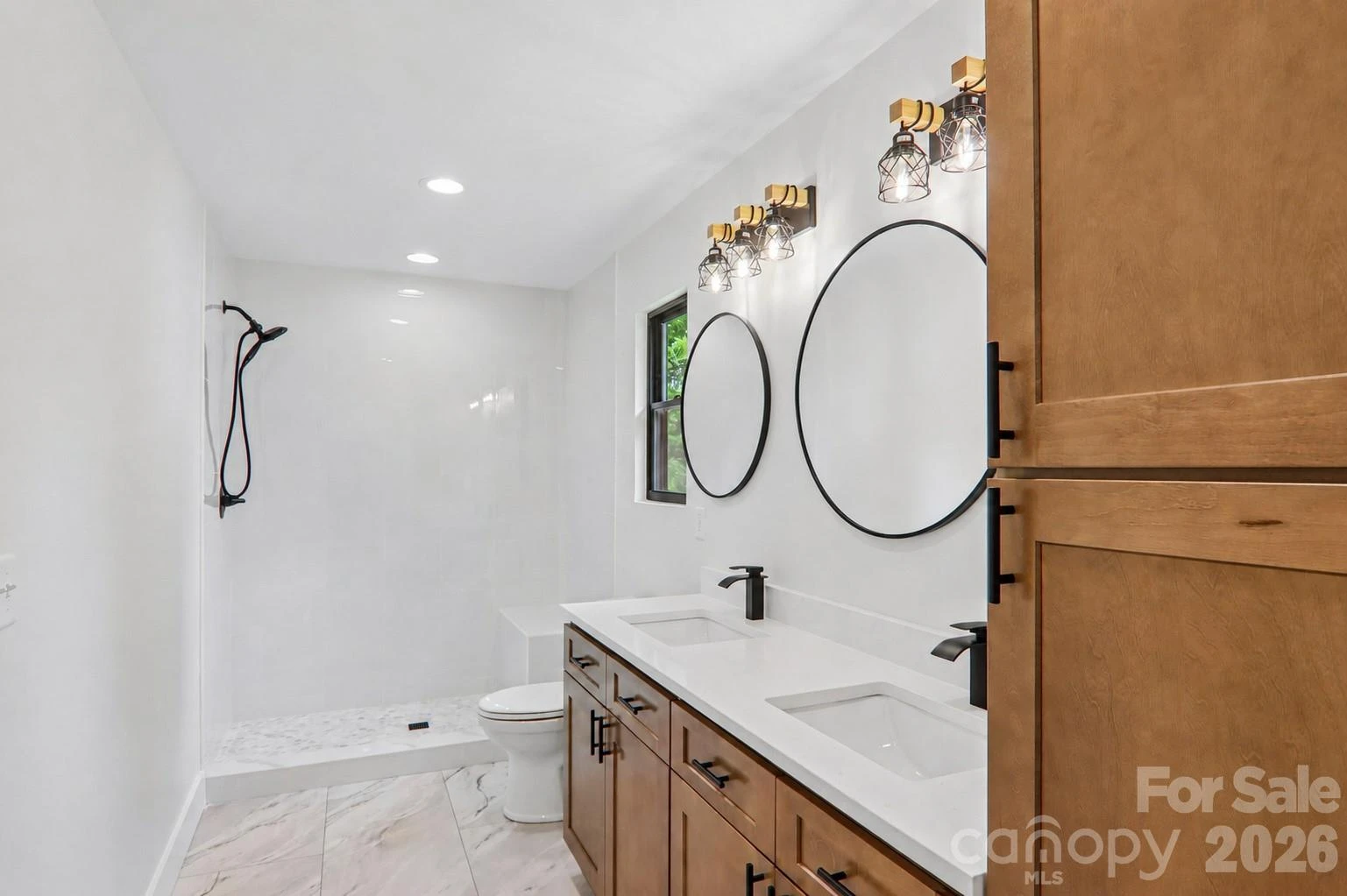 140 N Main Street - Photo 17