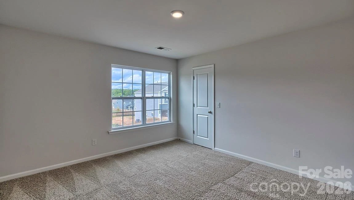 33 Queen Valley Way - Photo 13