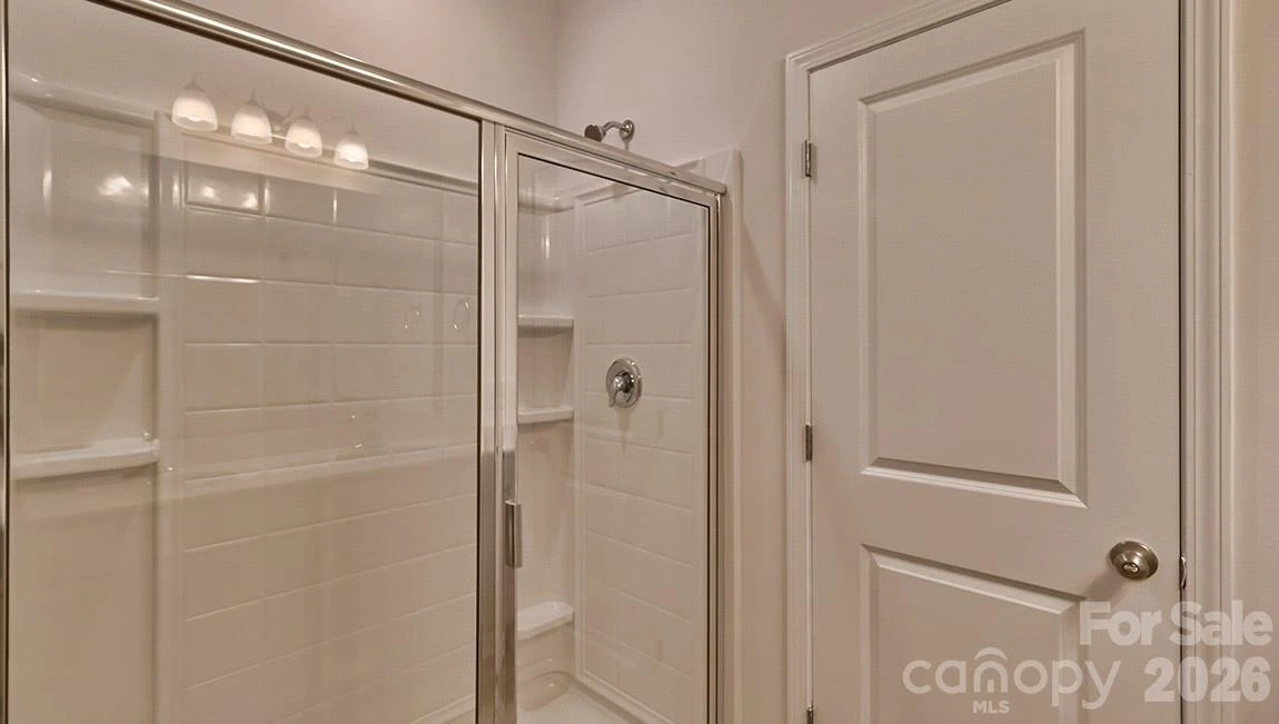 33 Queen Valley Way - Photo 17