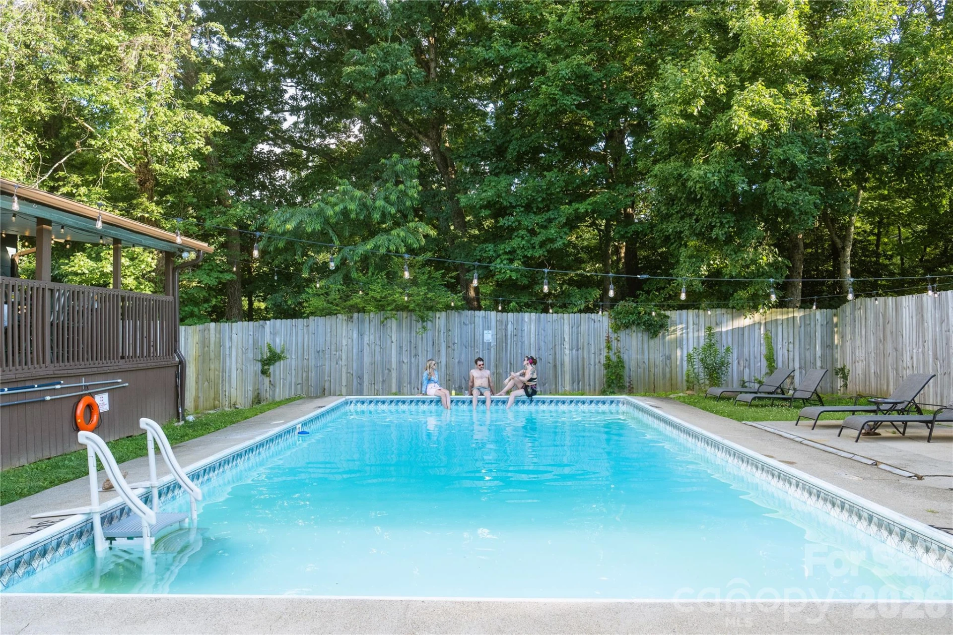 208 Altamahaw Avenue - Photo 2