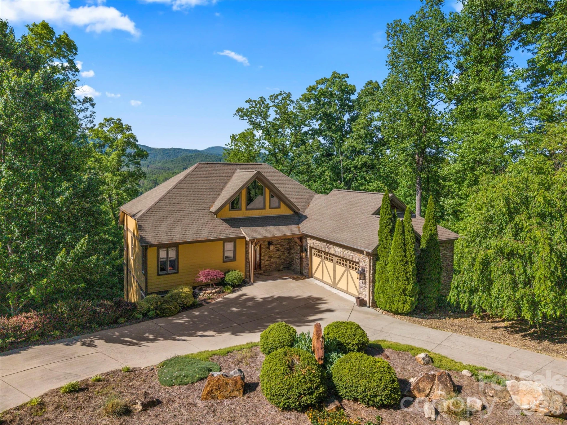 556 High Pines Loop