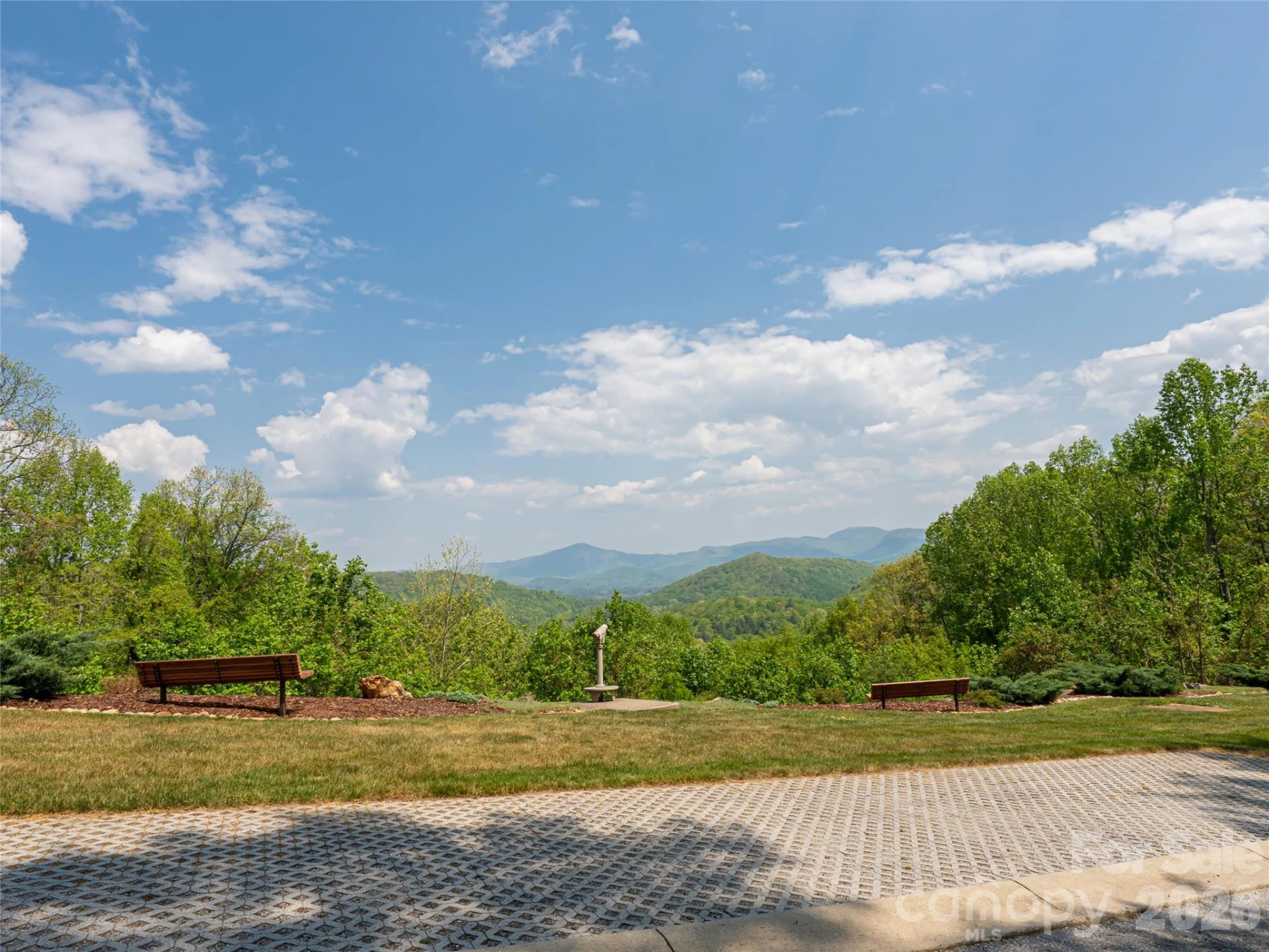 490 Barrington Drive #121 - Photo 12