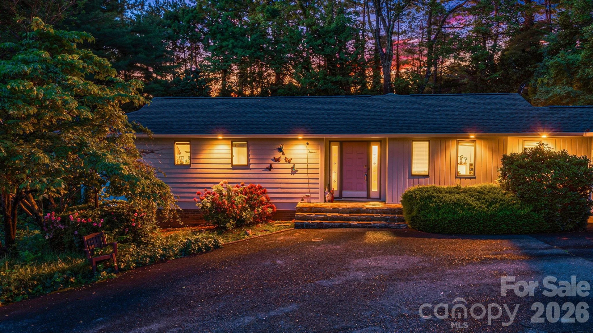 11 Beaumont Drive - Photo 3