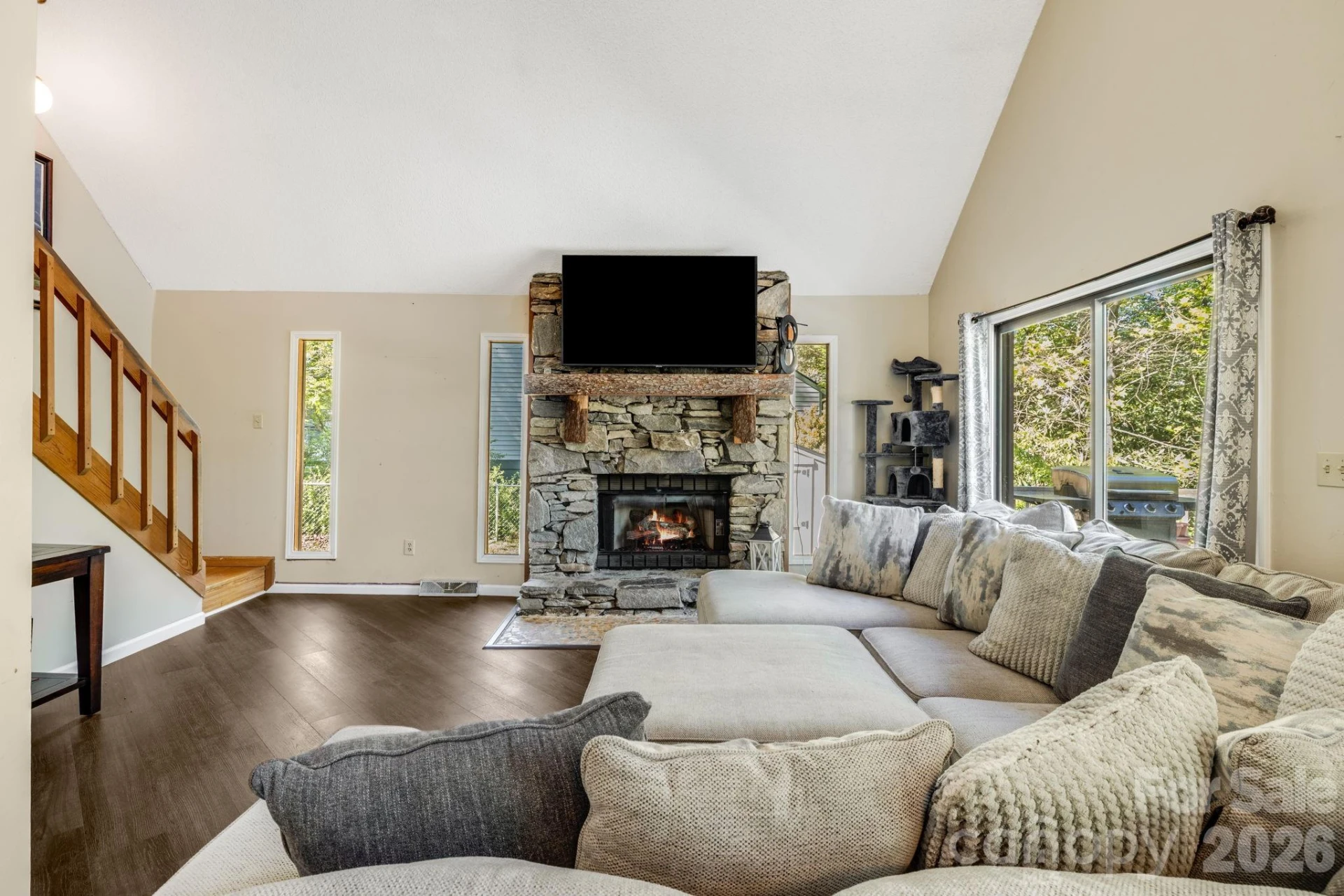 823 Fanning Bridge Road - Photo 8
