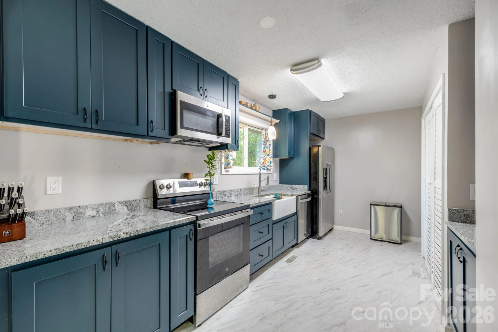 823 Fanning Bridge Road - Photo 13