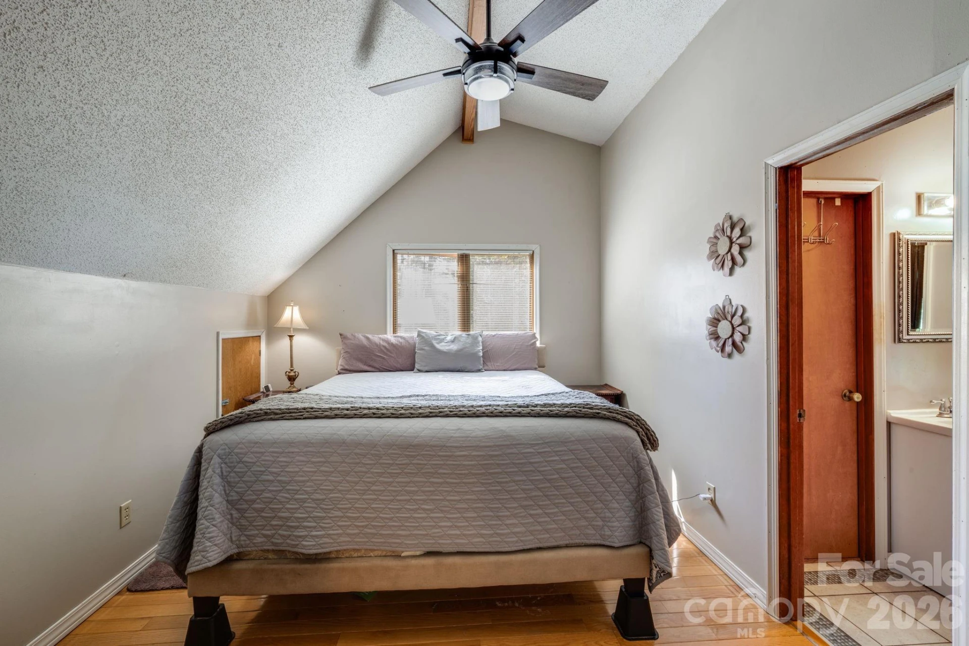 823 Fanning Bridge Road - Photo 24