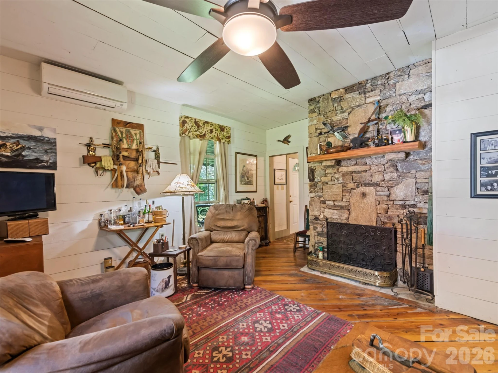 647 Indian Springs Road - Photo 11