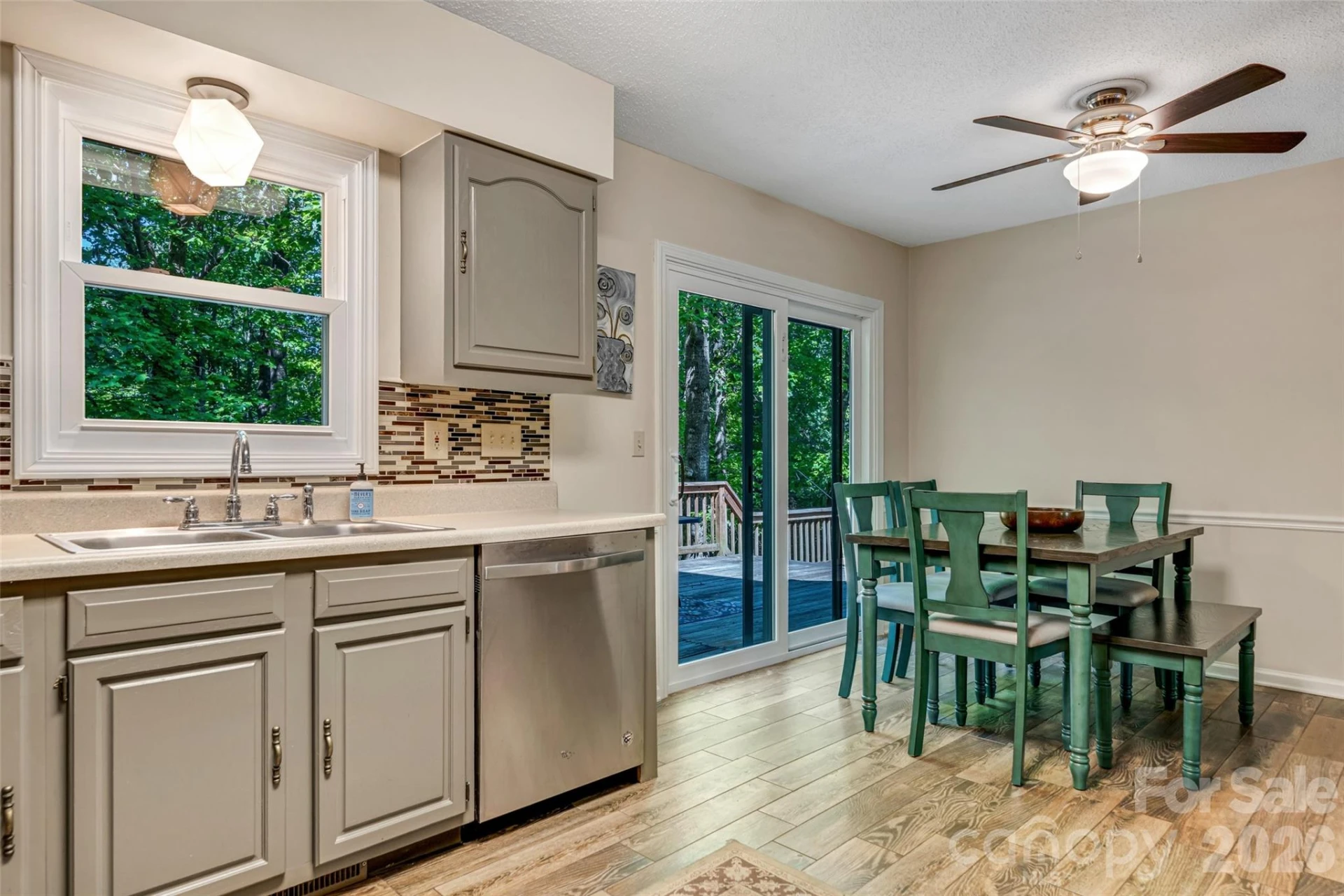 18 Tarragon Place - Photo 12