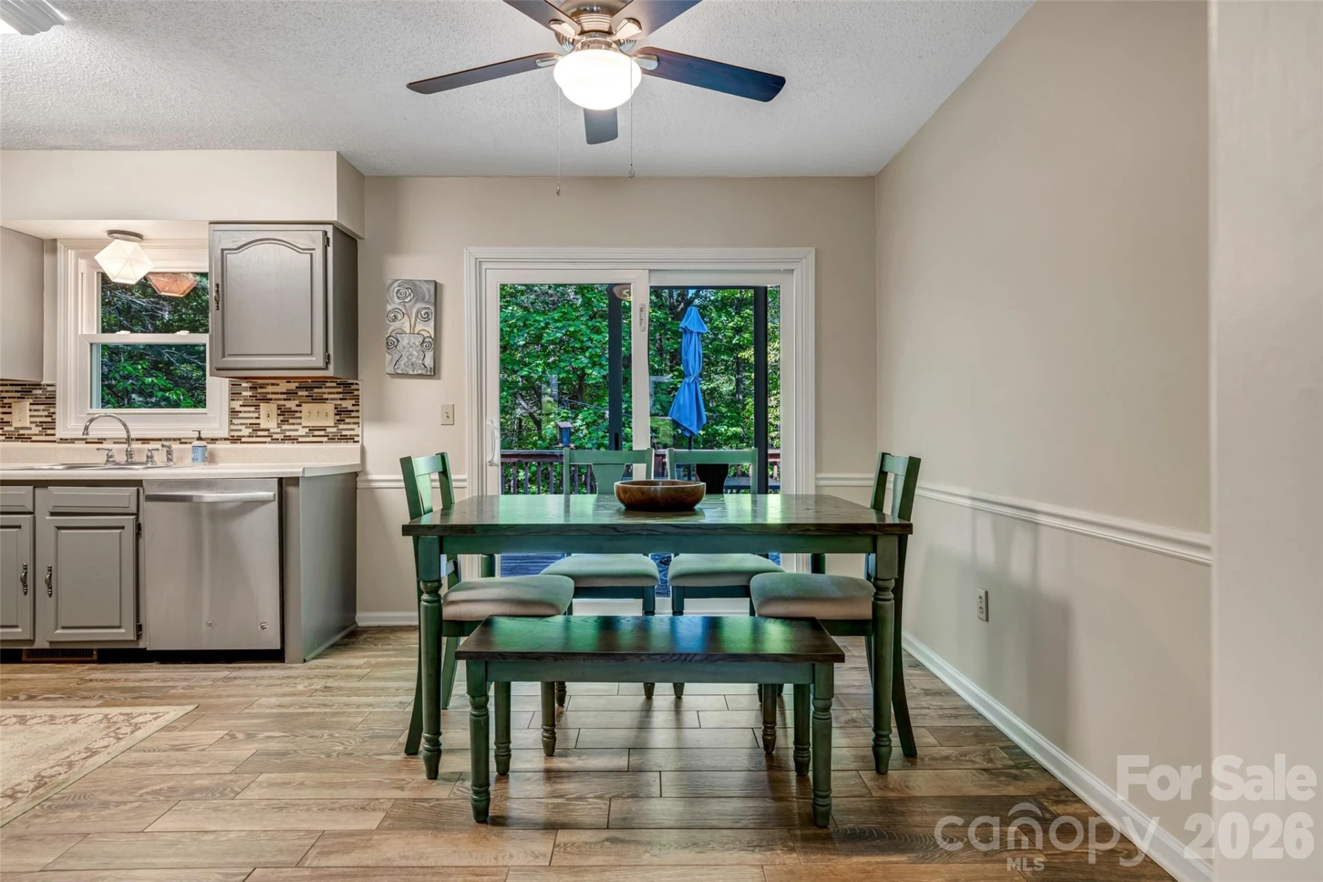 18 Tarragon Place - Photo 14