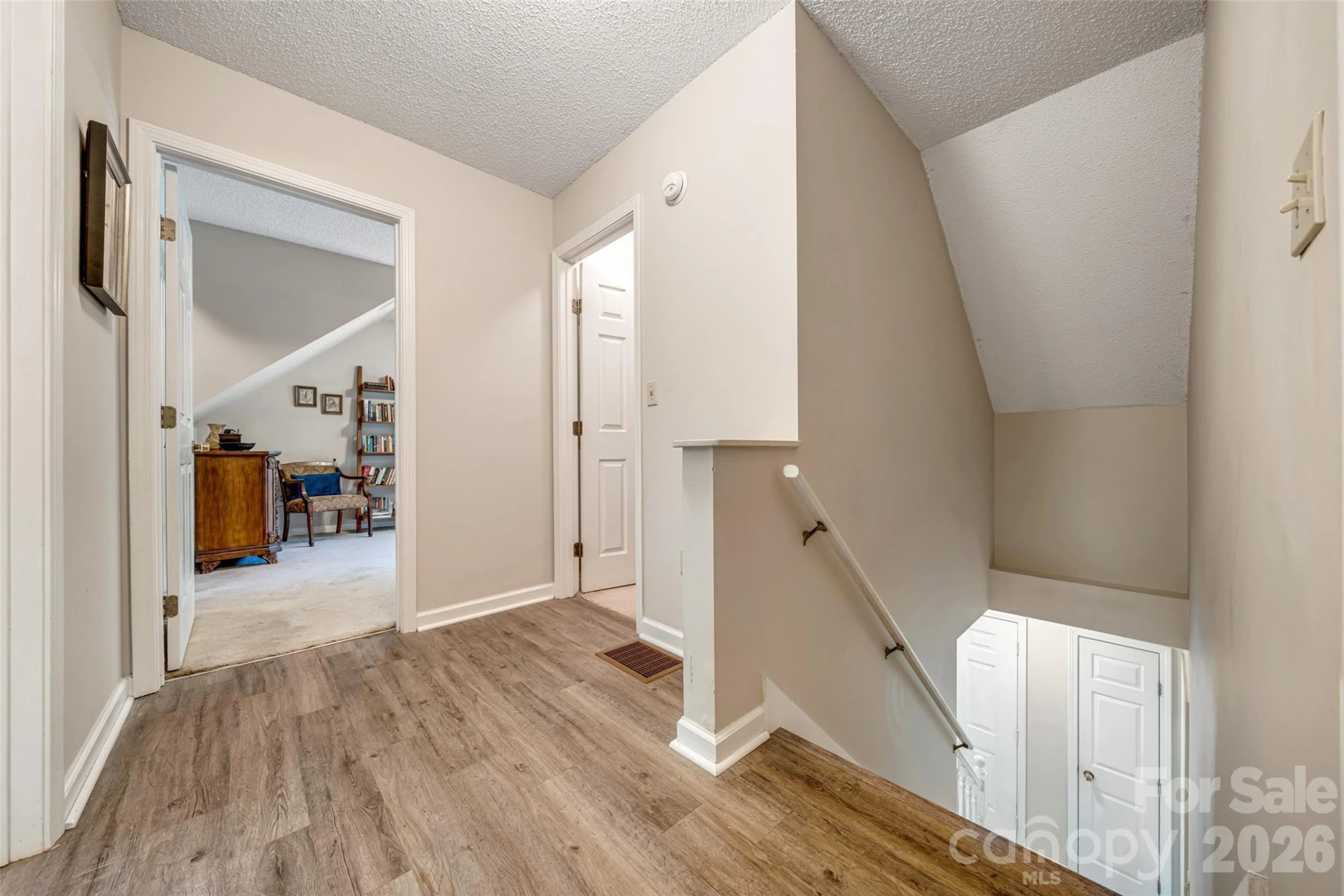 18 Tarragon Place - Photo 25