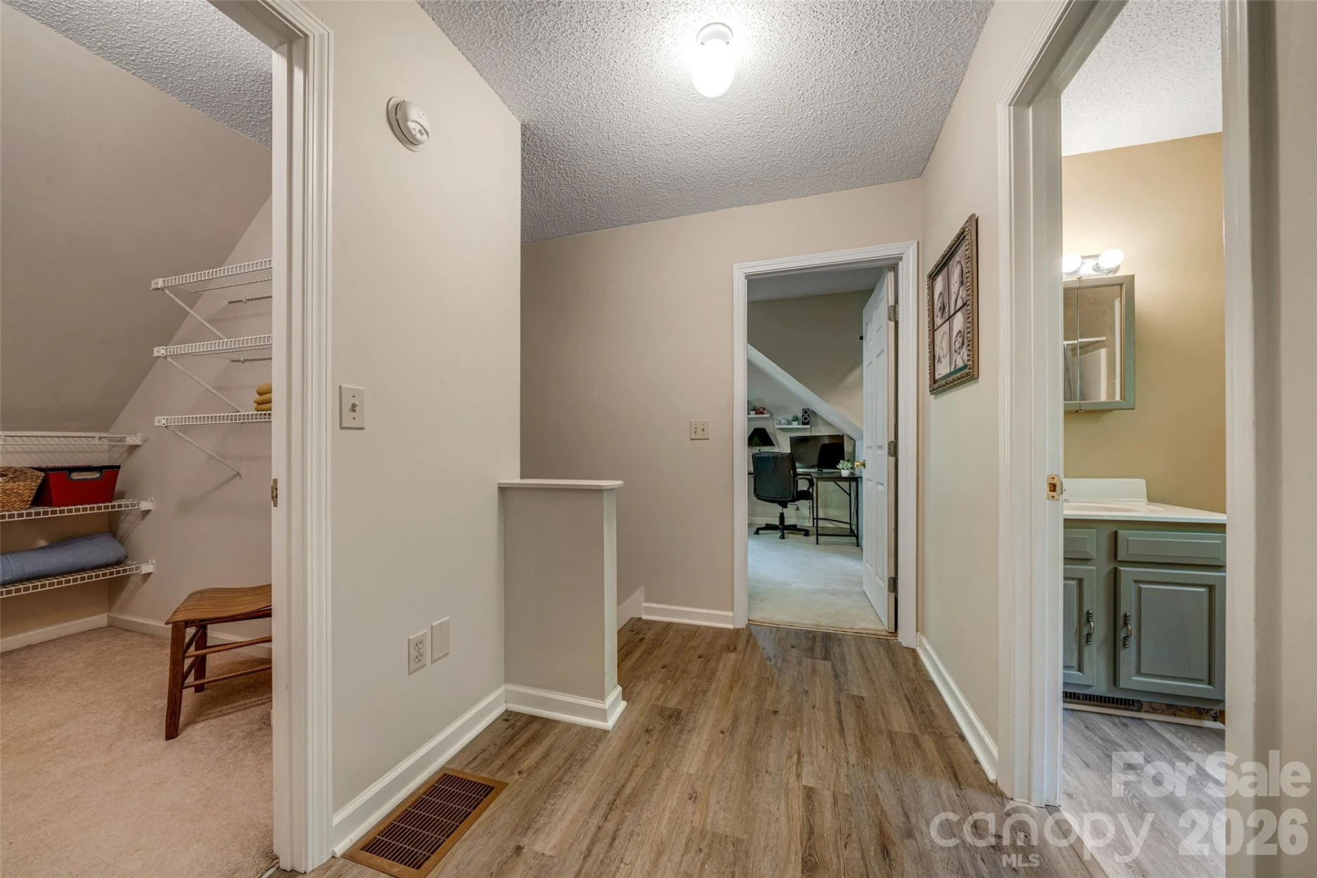 18 Tarragon Place - Photo 33