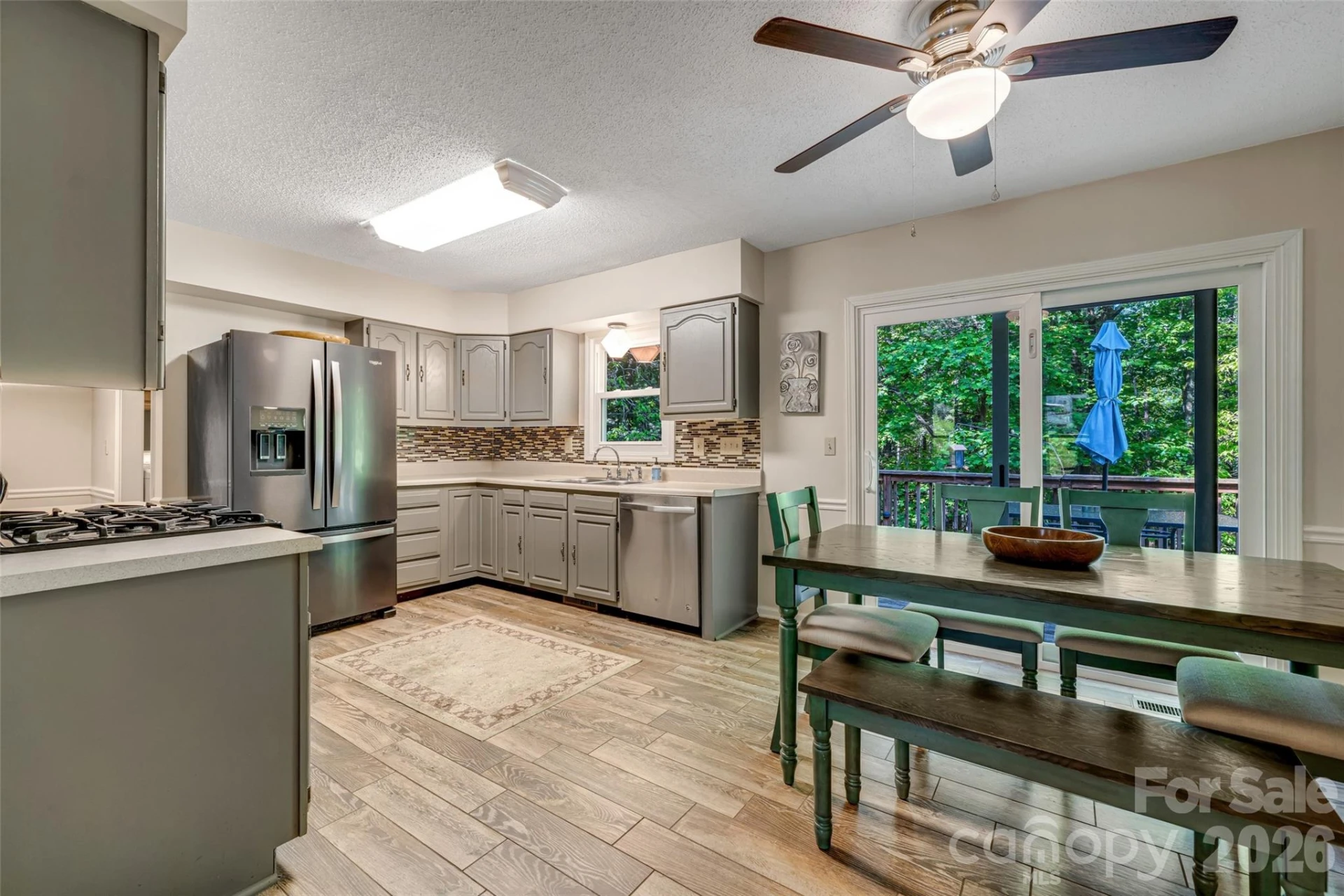 18 Tarragon Place - Photo 8