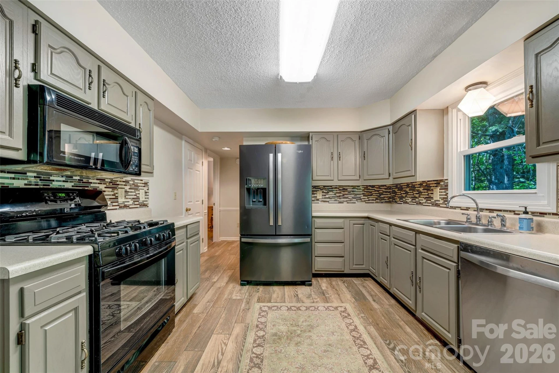 18 Tarragon Place - Photo 9
