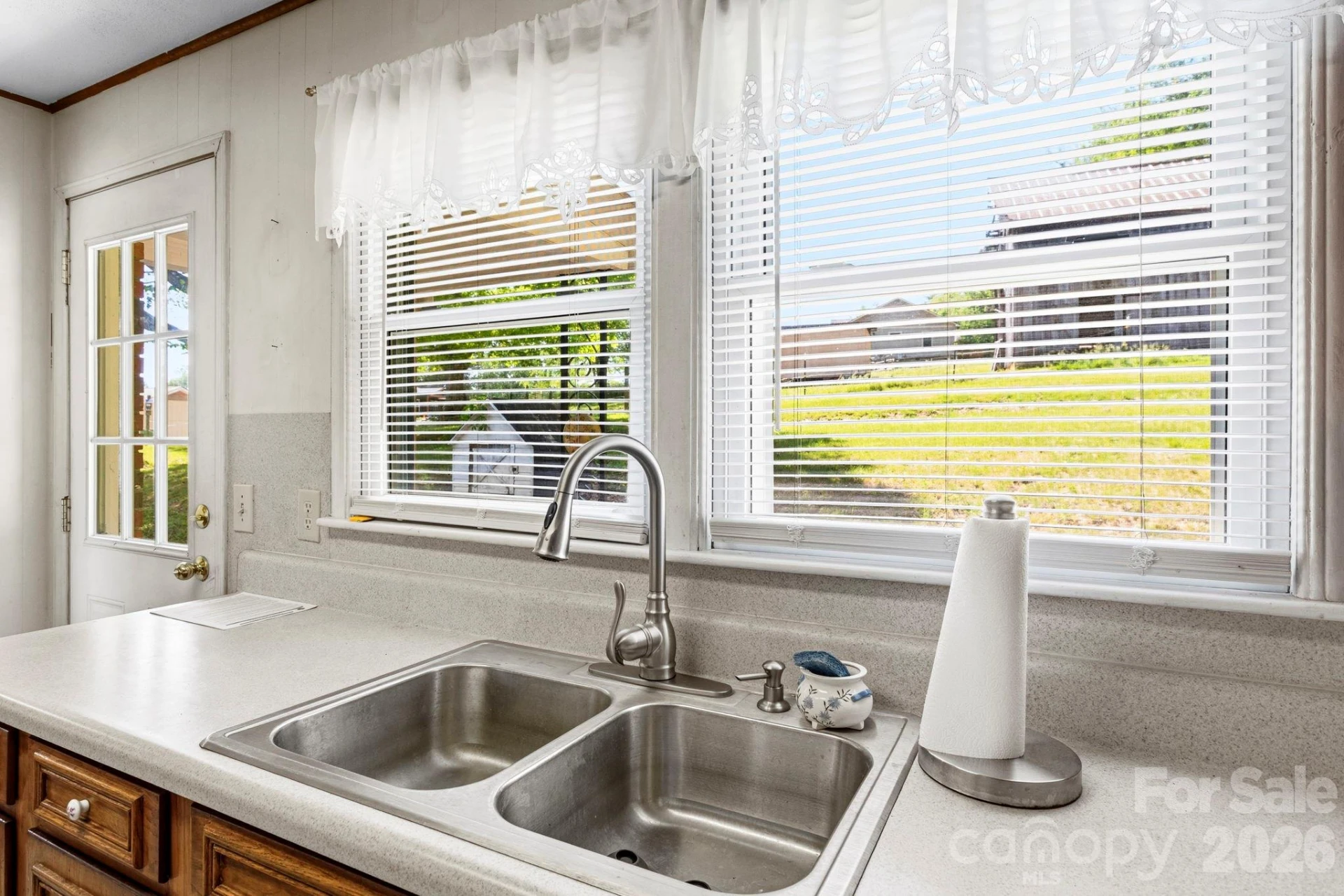 18 Hilda Lane - Photo 16