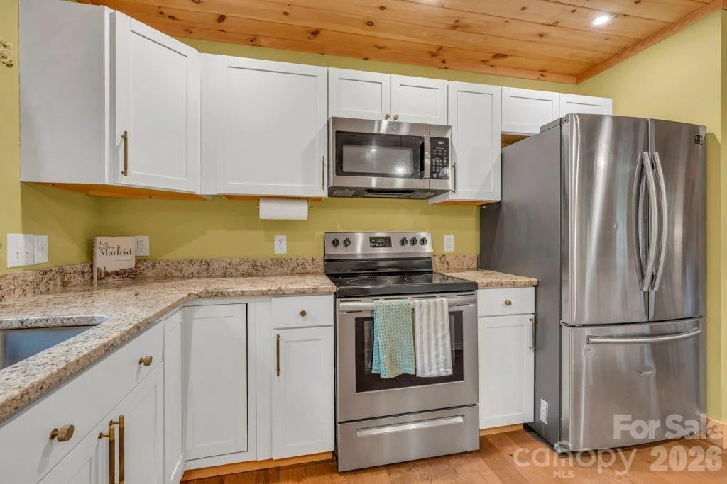 38 Macey Drive - Photo 19