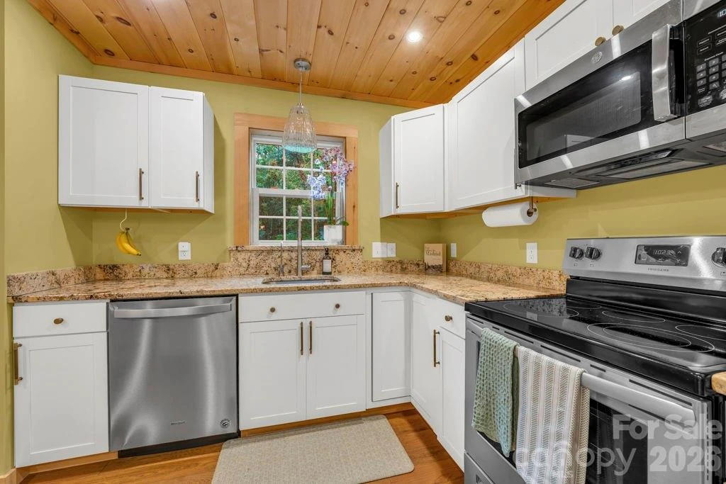 38 Macey Drive - Photo 20
