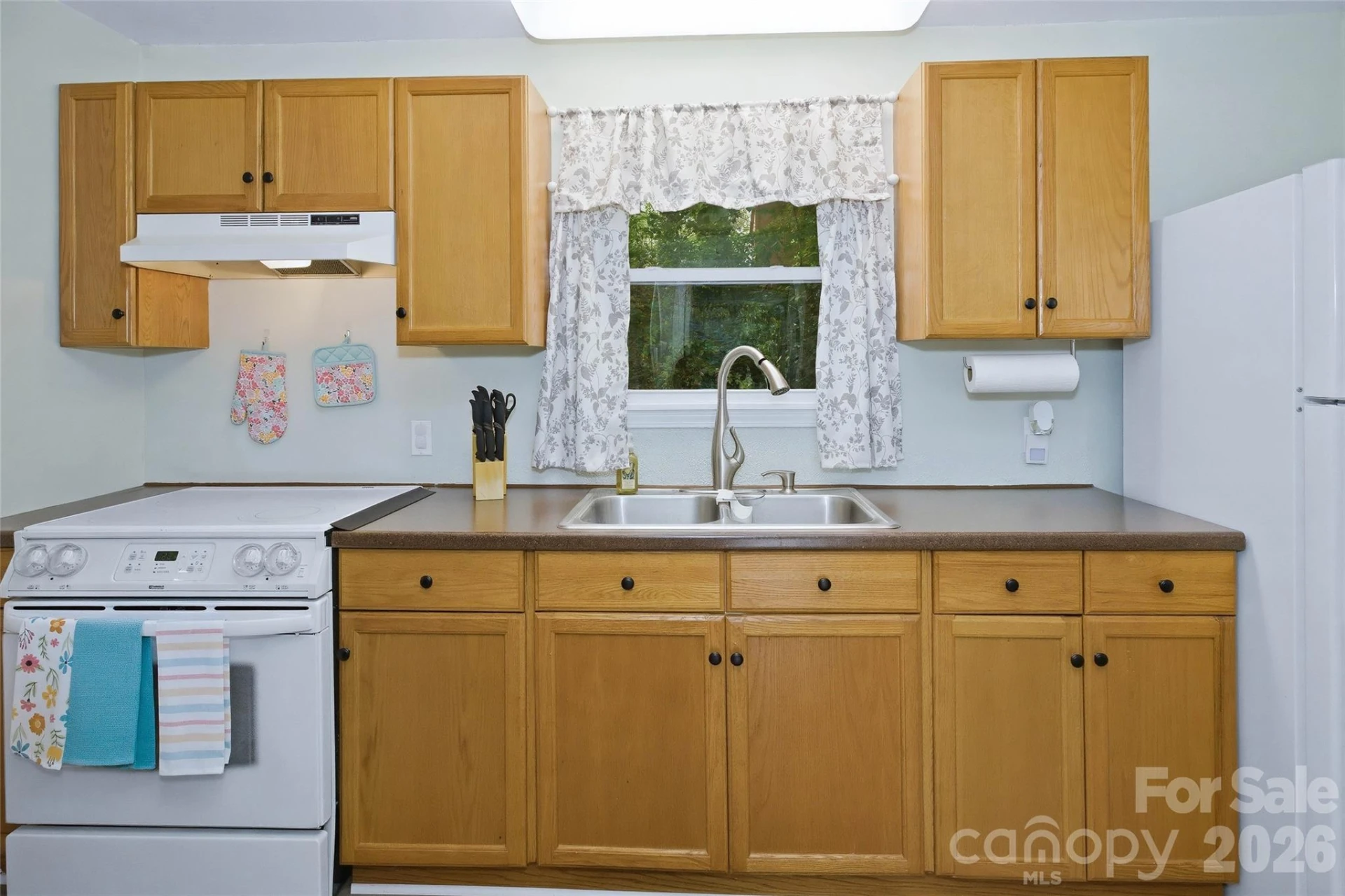 83 E View Street - Photo 32