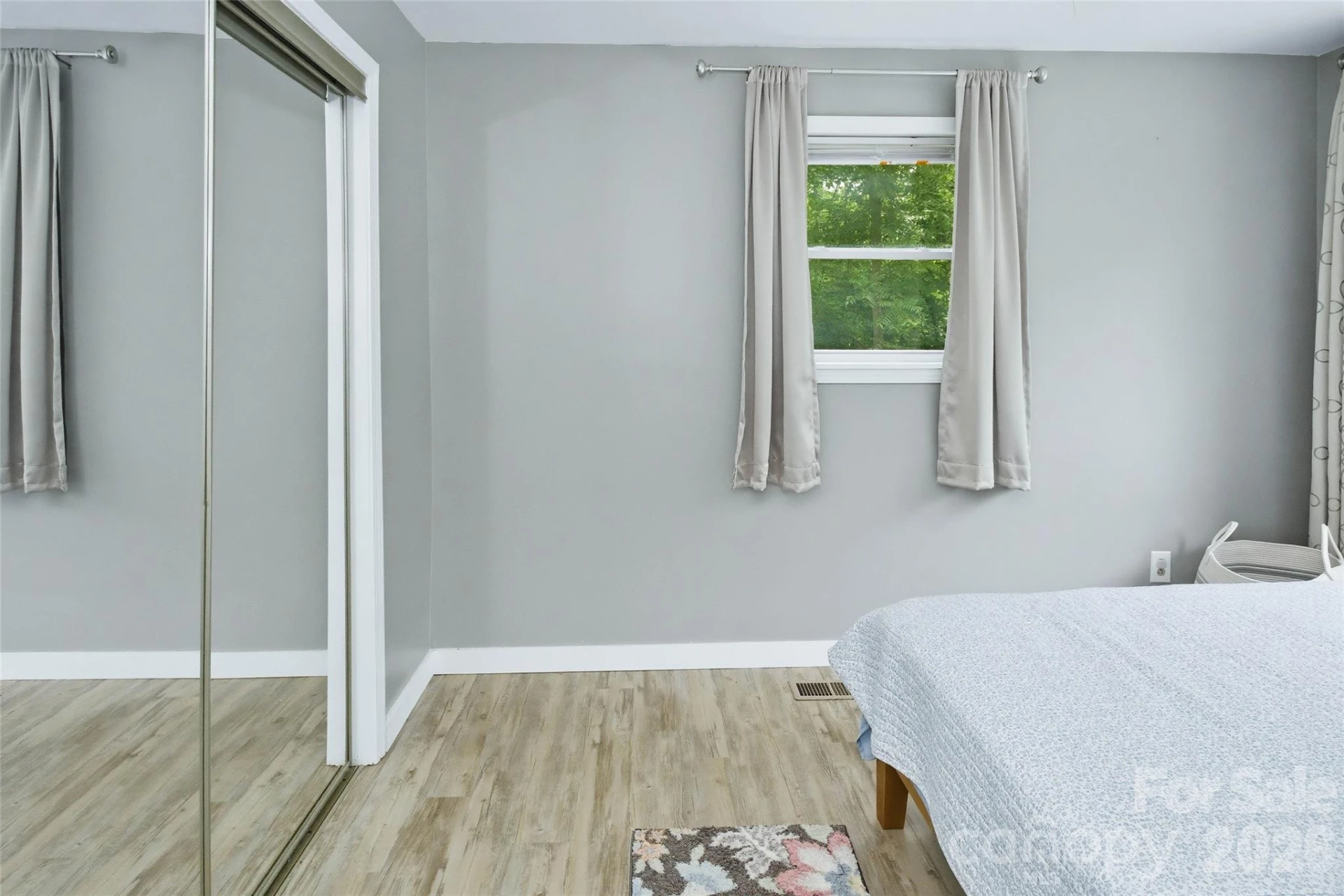 83 E View Street - Photo 40