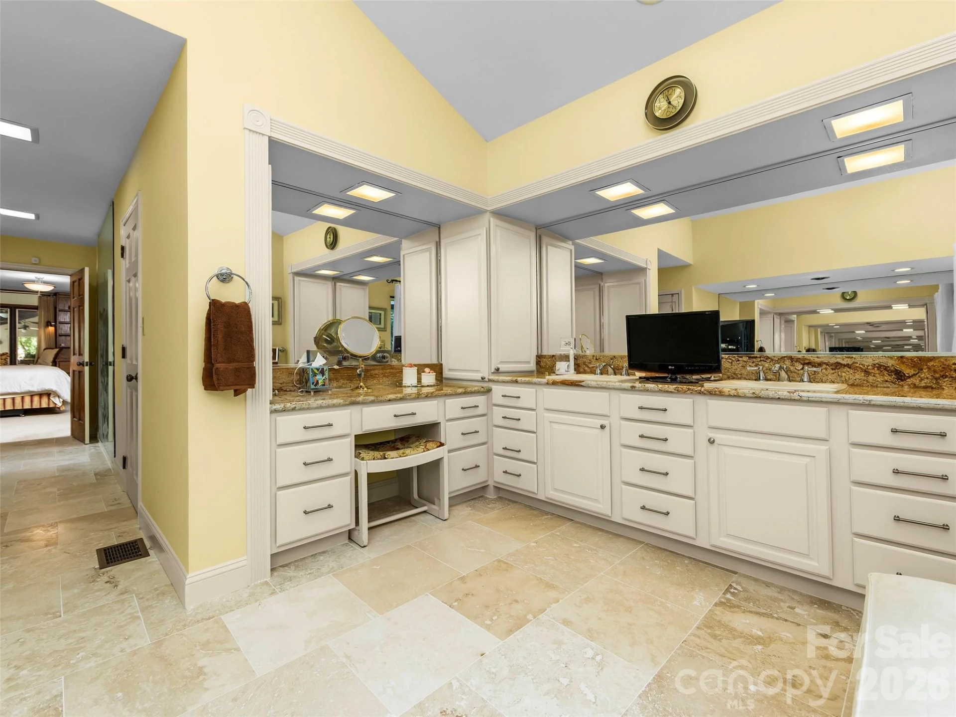 69 Forest Road - Photo 20