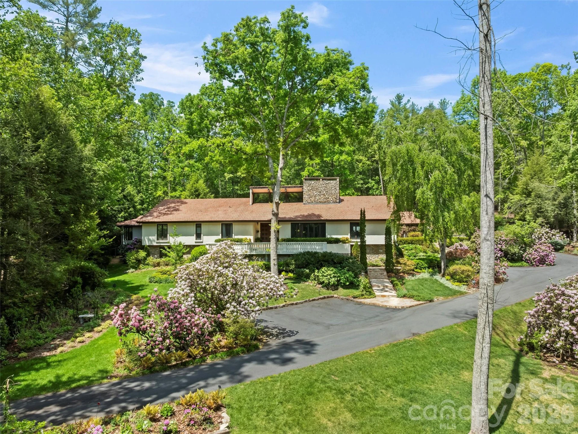 69 Forest Road - Photo 3