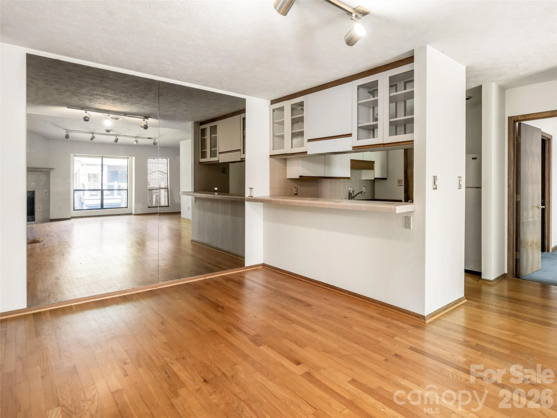 38 Ravencroft Lane #E - Photo 16