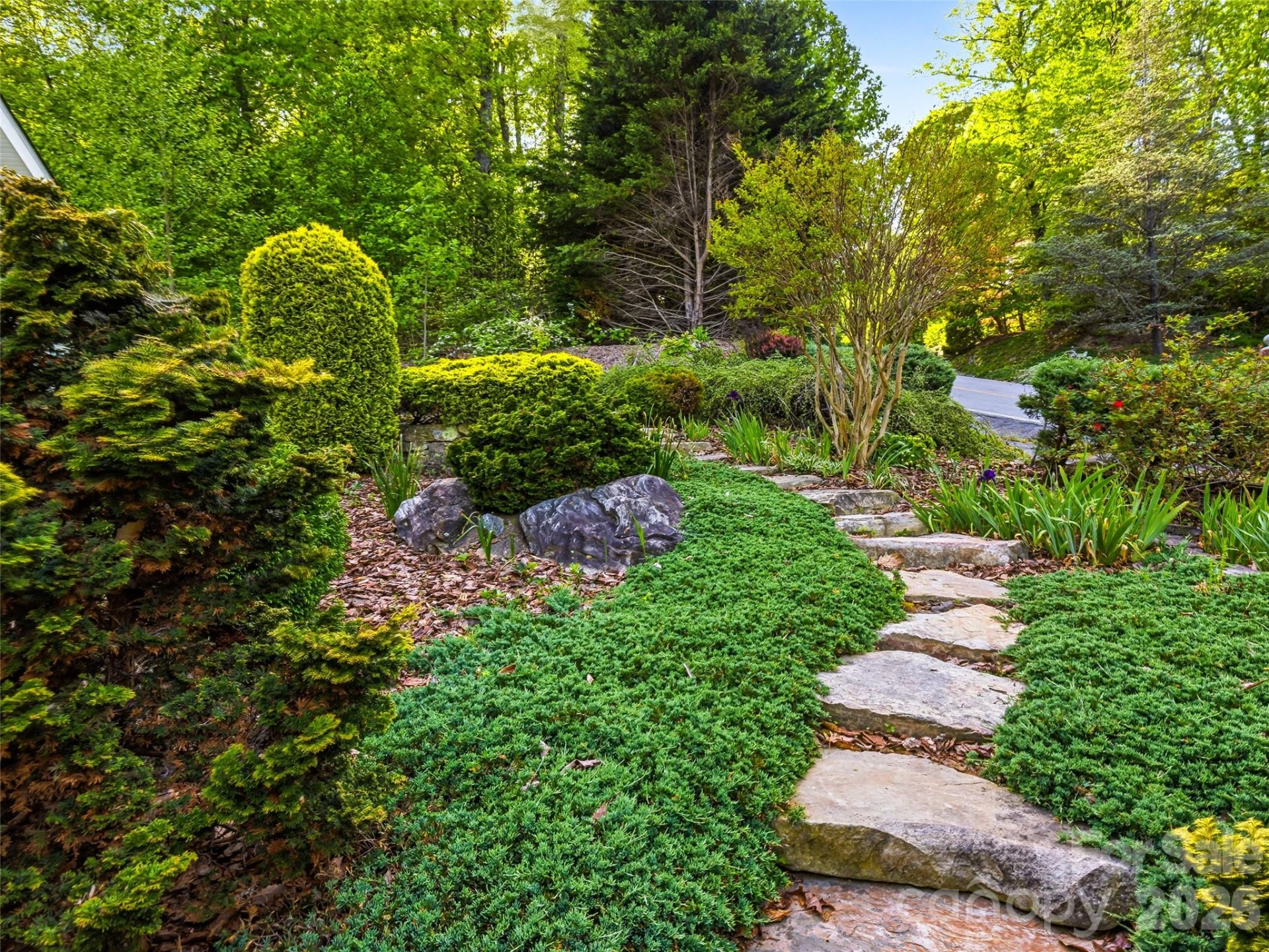 329 Kenmure Drive - Photo 40