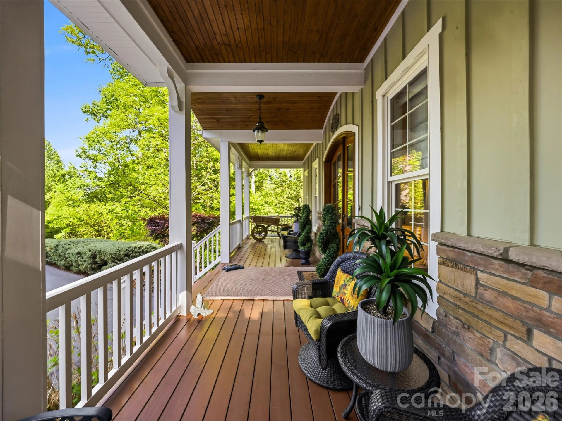 329 Kenmure Drive - Photo 6