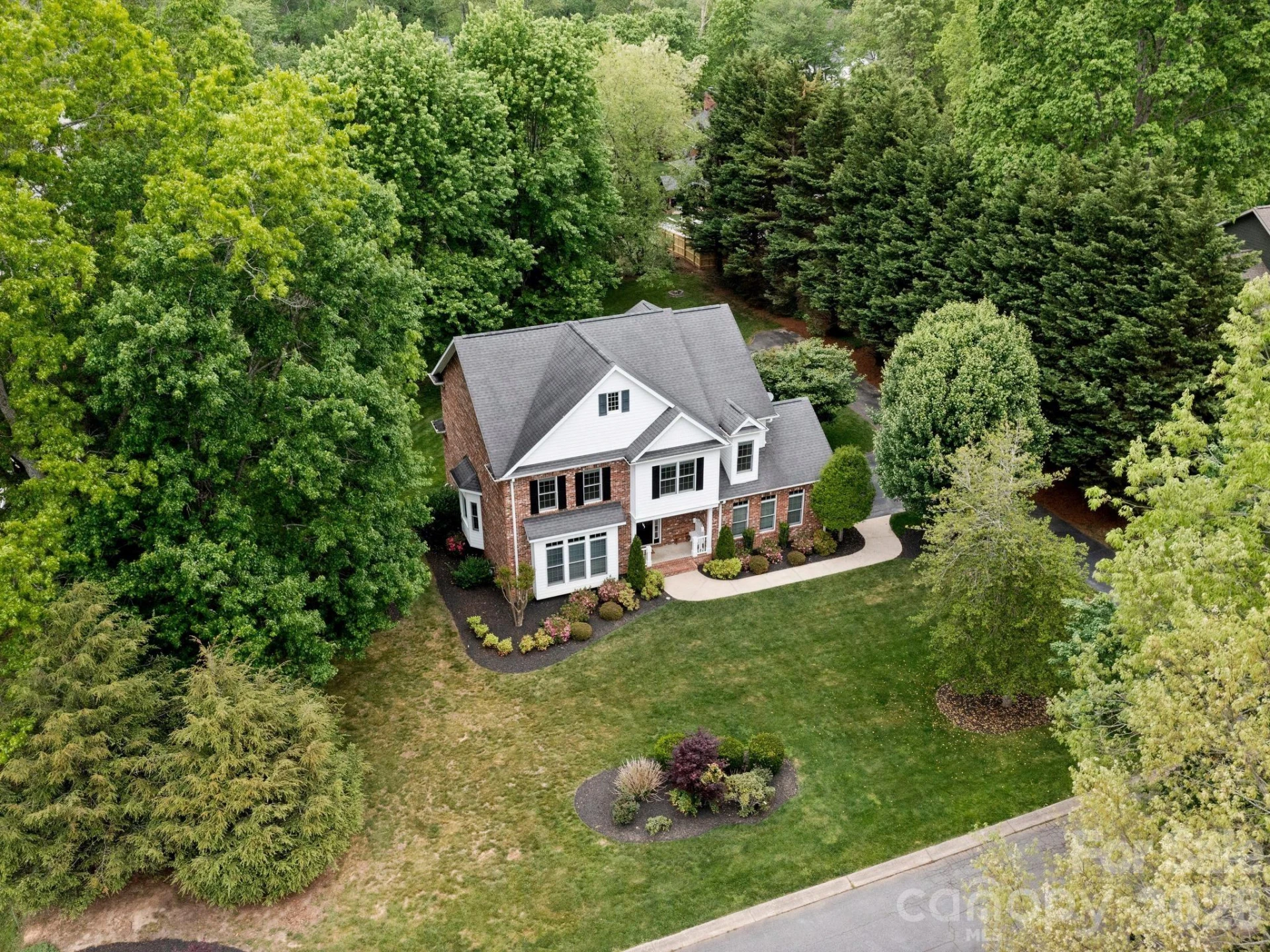 103 Berry Hill Drive #10 - Photo 3