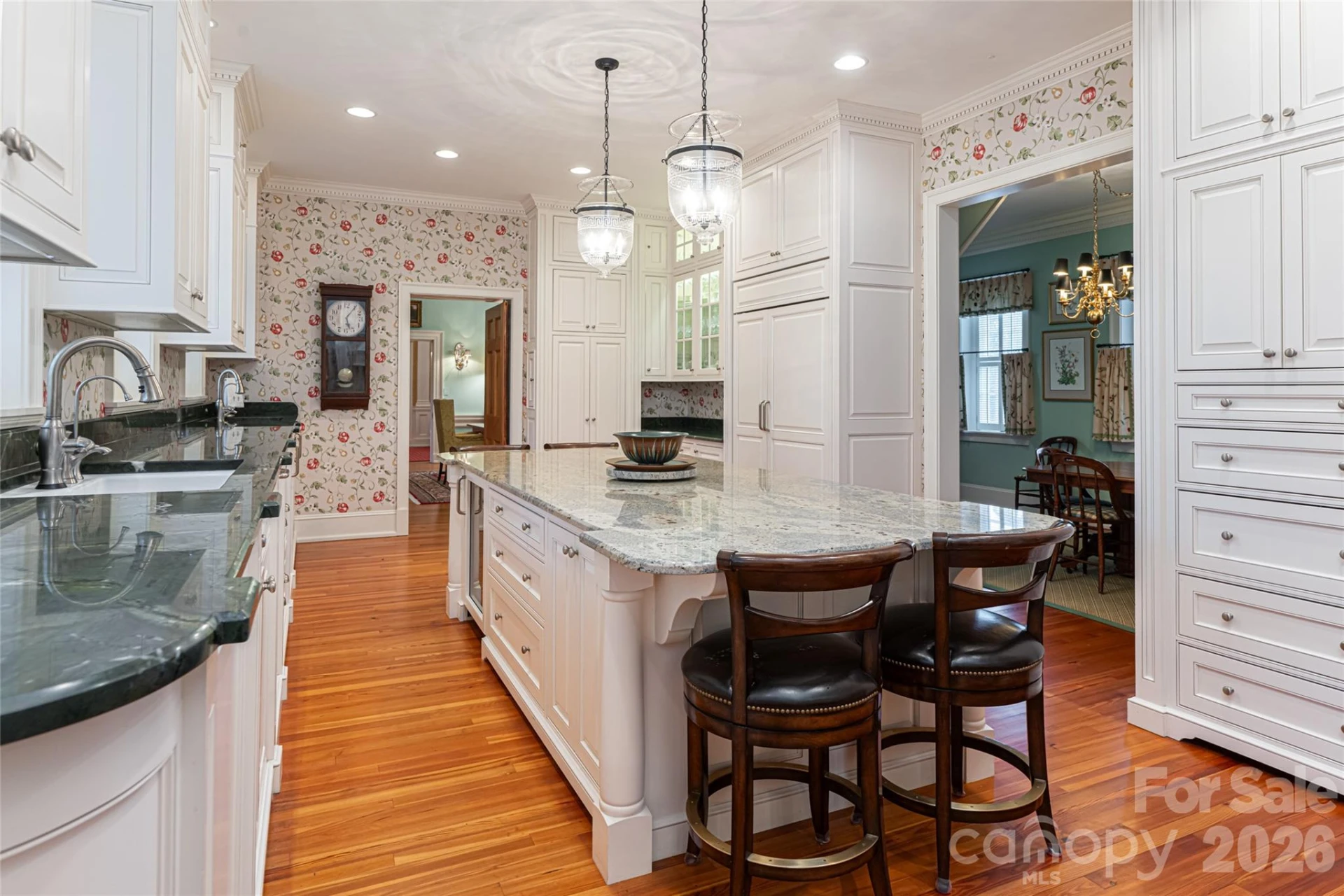 324 Vanderbilt Road - Photo 16
