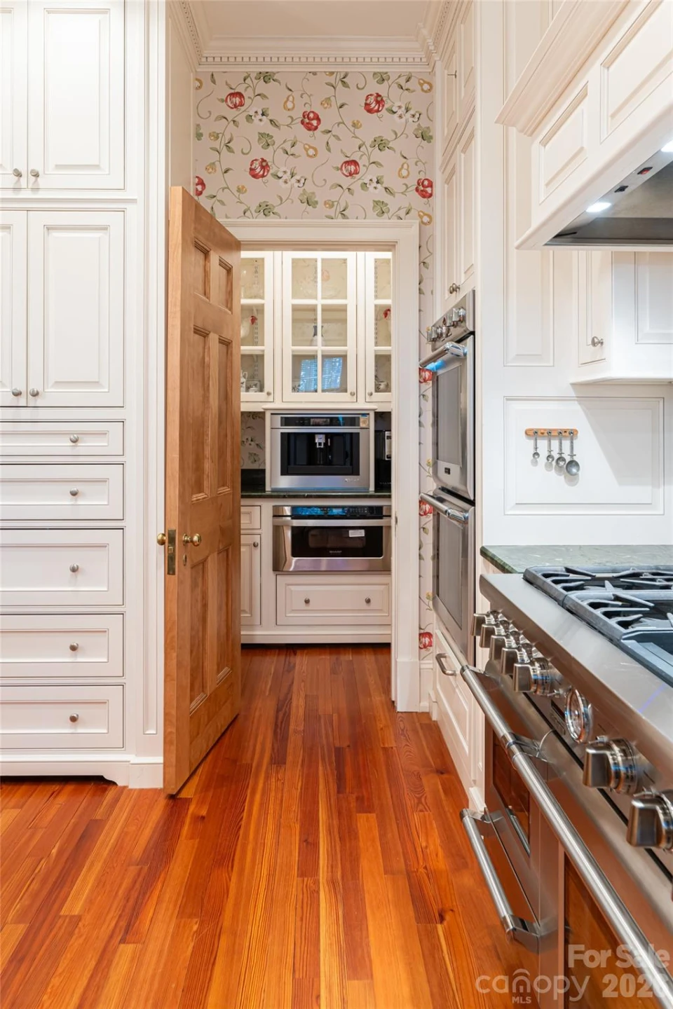 324 Vanderbilt Road - Photo 19