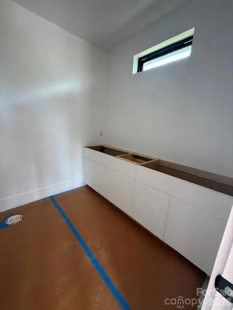 5 Locust Street - Photo 10