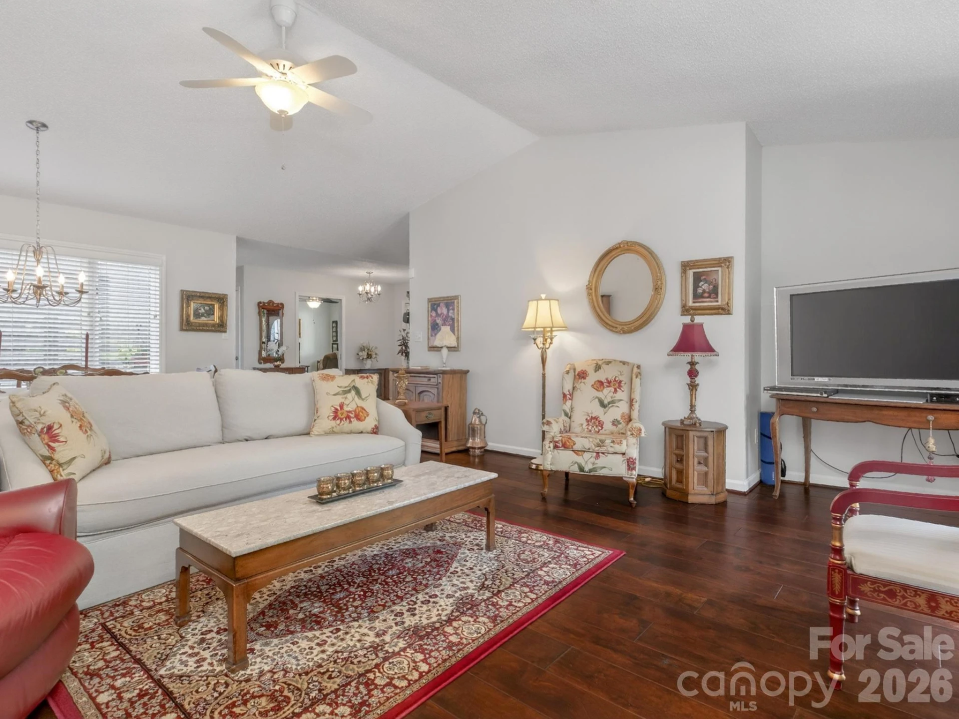 136 Deerlake Drive - Photo 15