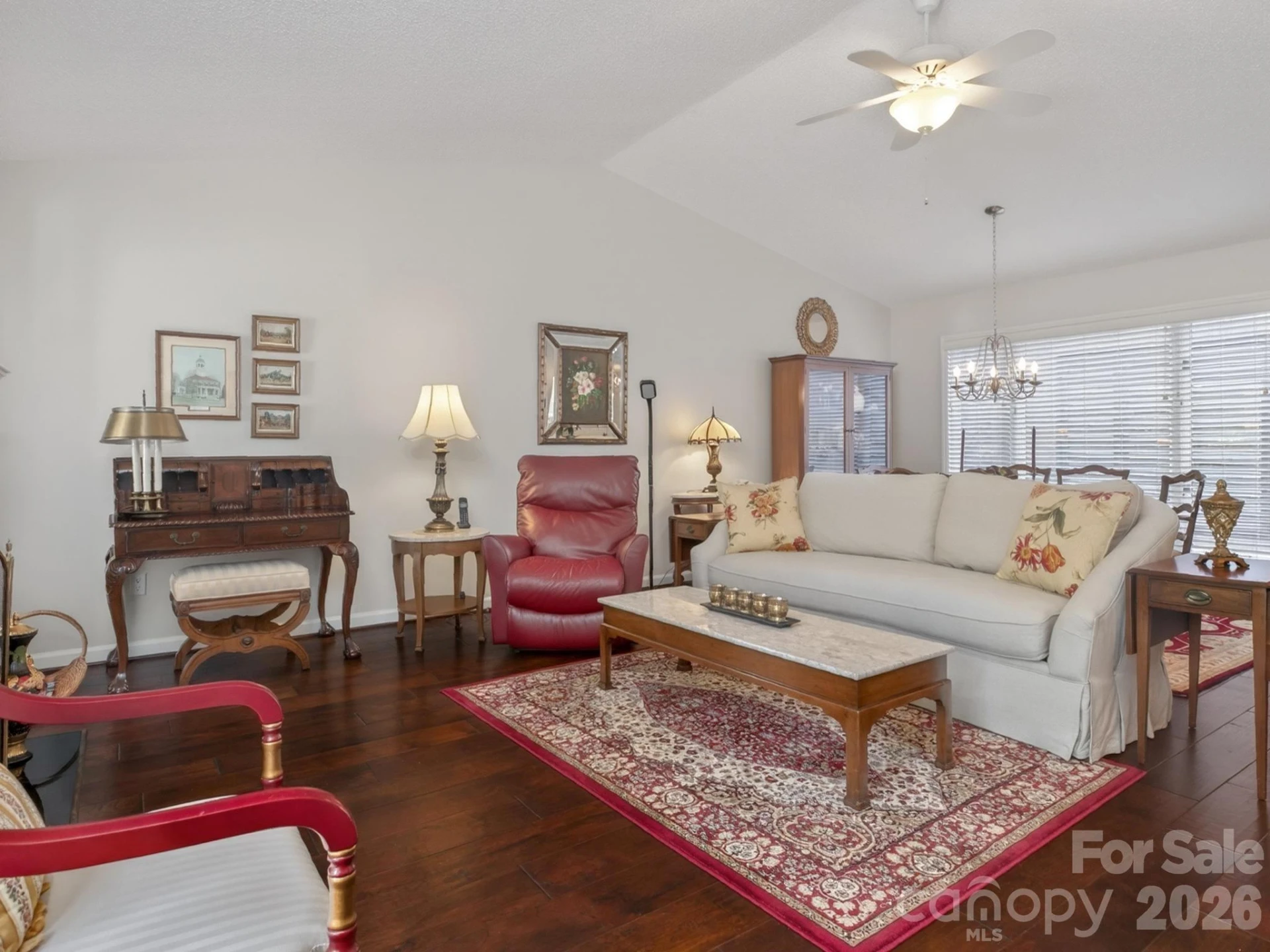 136 Deerlake Drive - Photo 30