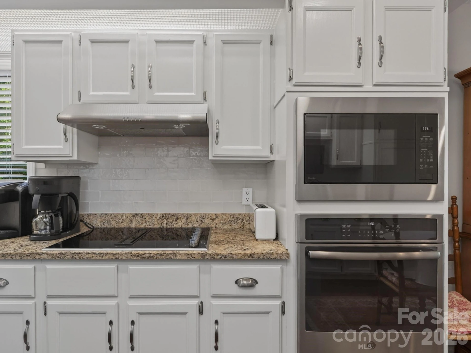 136 Deerlake Drive - Photo 31