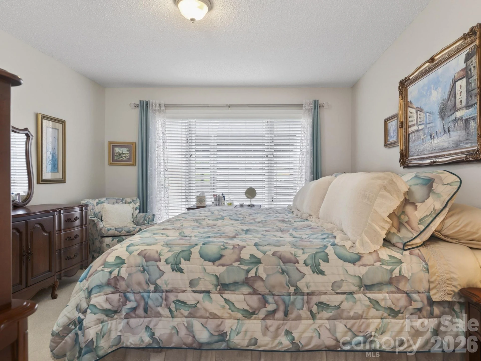 136 Deerlake Drive - Photo 32