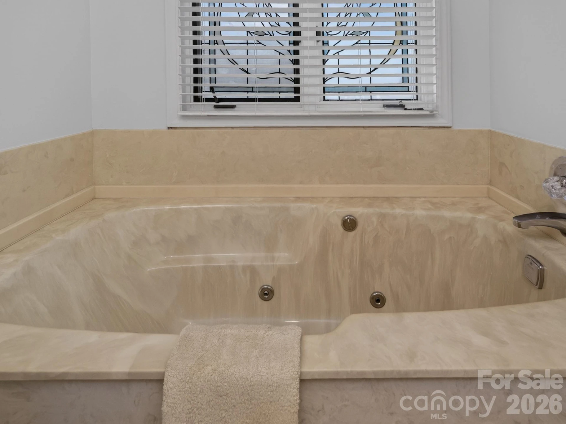 136 Deerlake Drive - Photo 34
