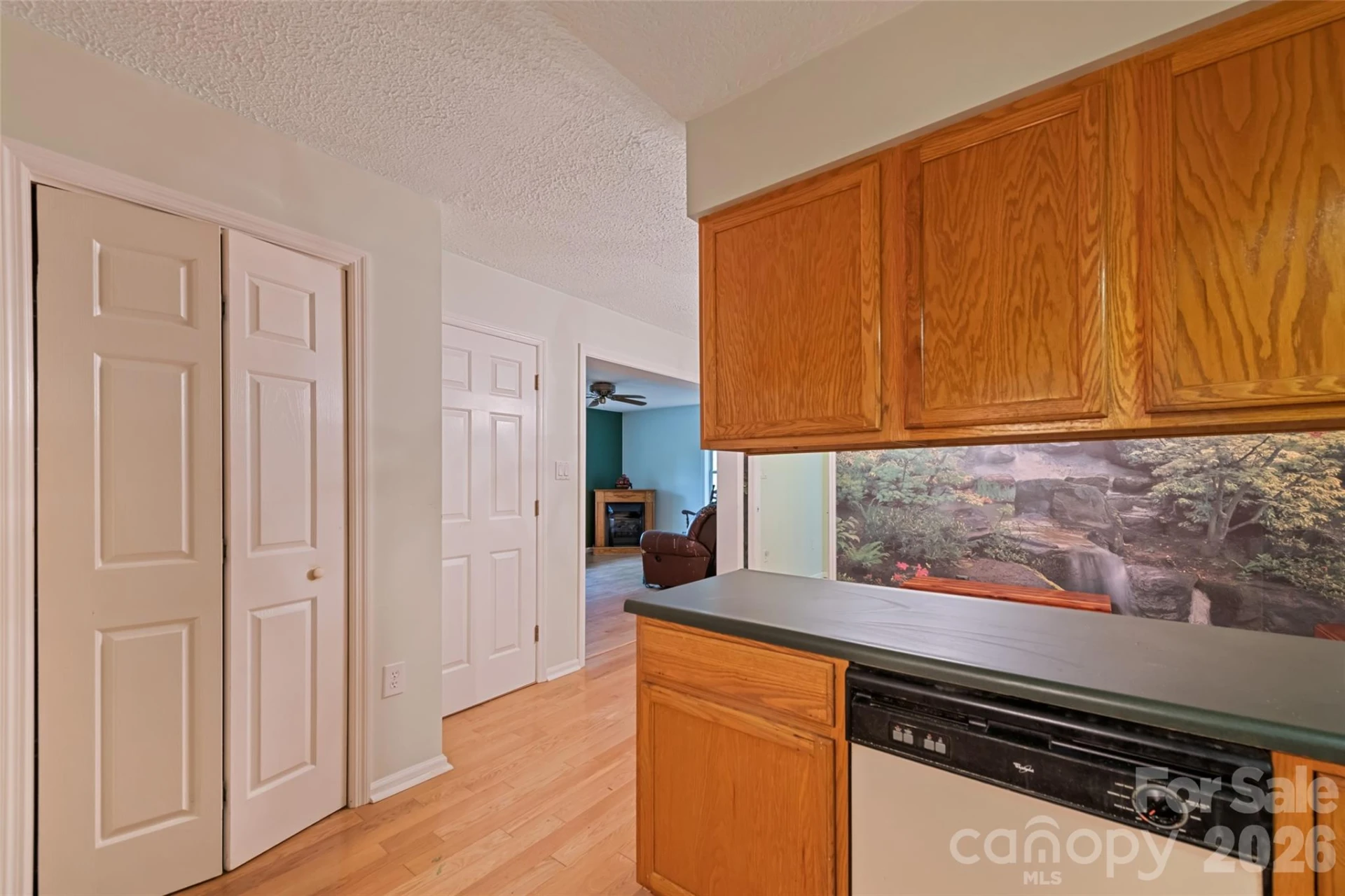 42 Greenview Drive - Photo 14