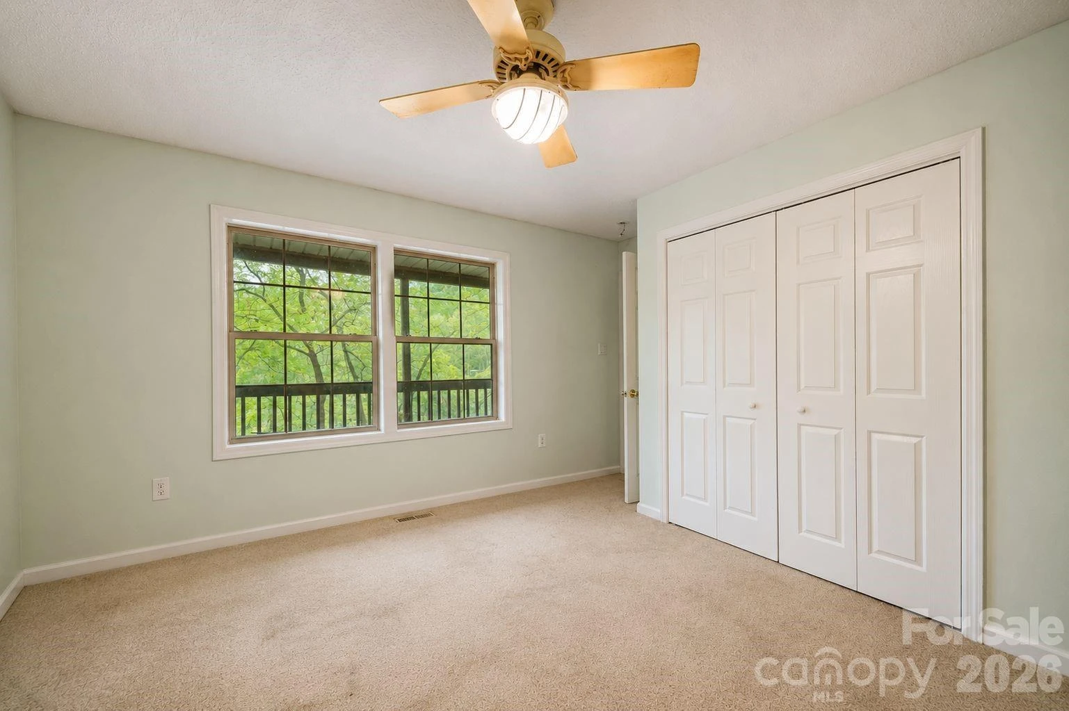42 Greenview Drive - Photo 18