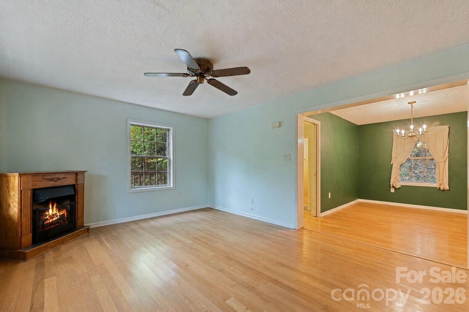 42 Greenview Drive - Photo 2