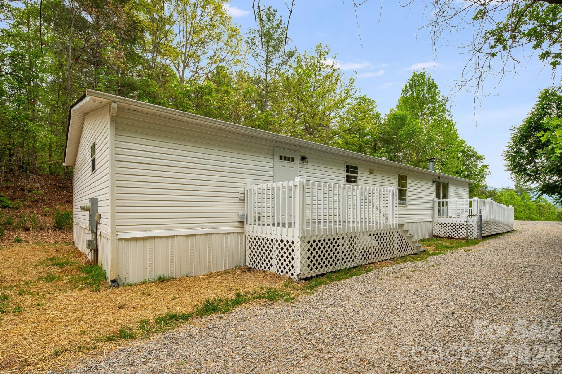 90 High Point Road - Photo 2