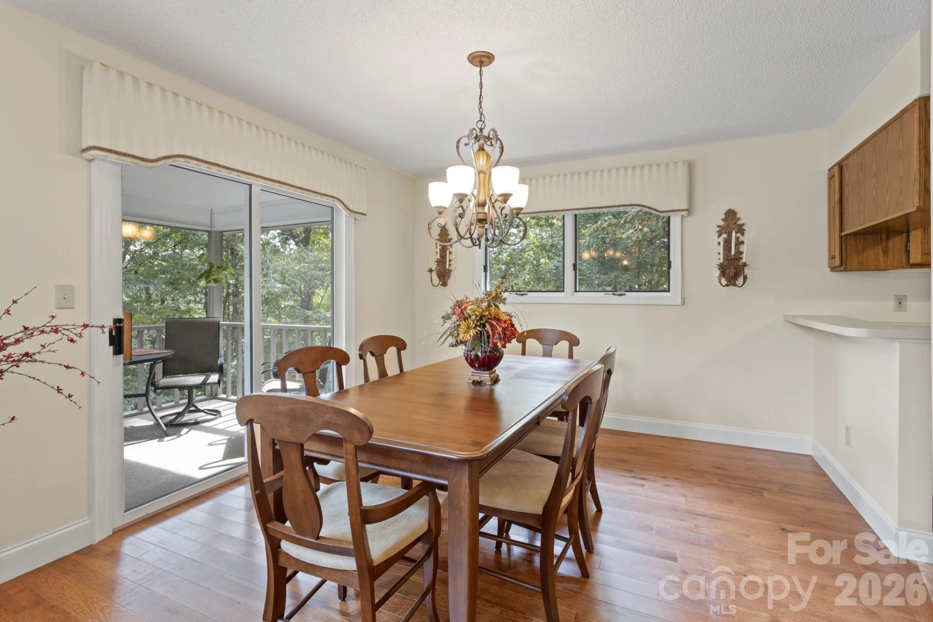 320 Dawnbrook Drive - Photo 11