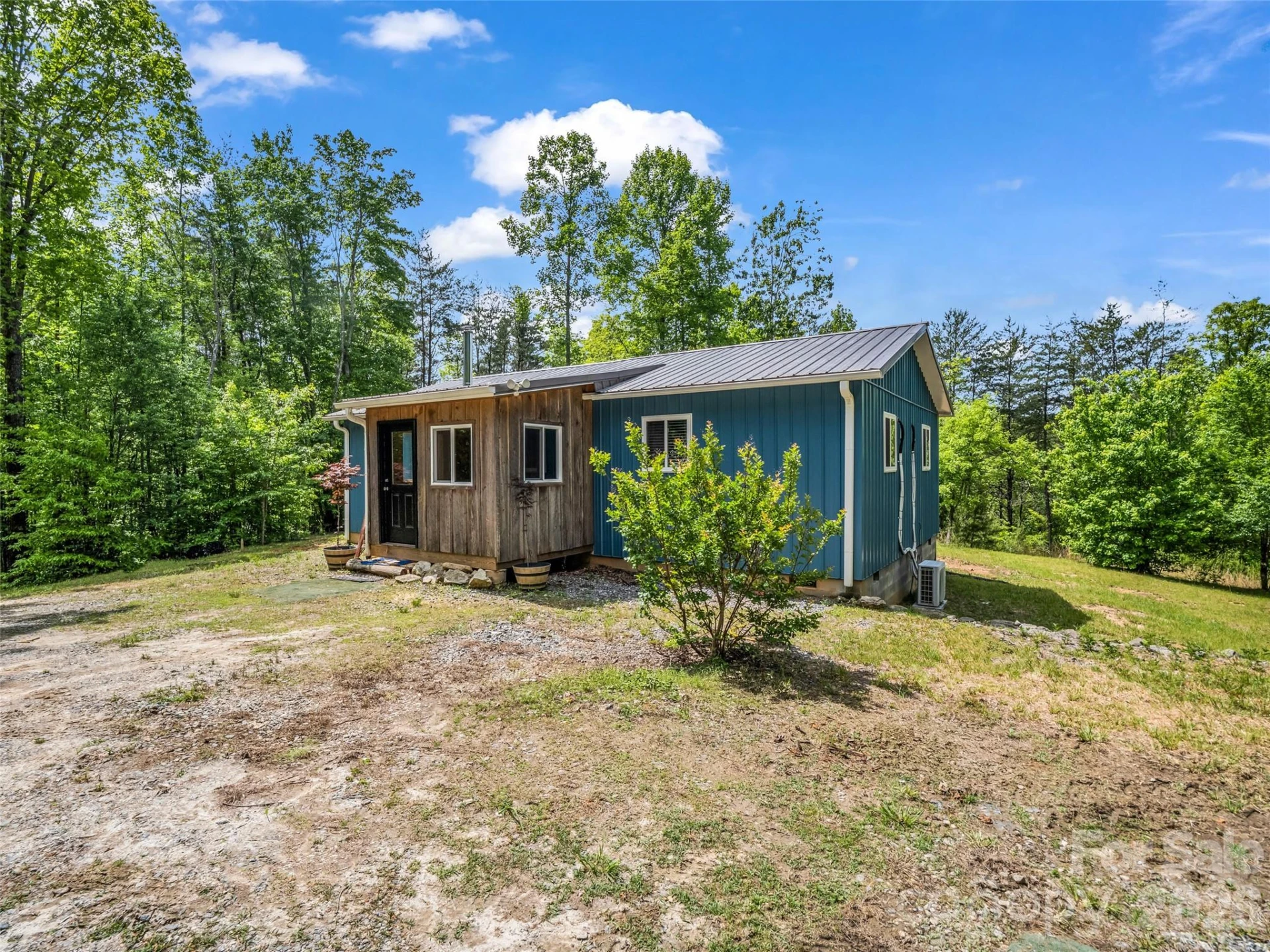 721 Old Mill Road - Photo 3