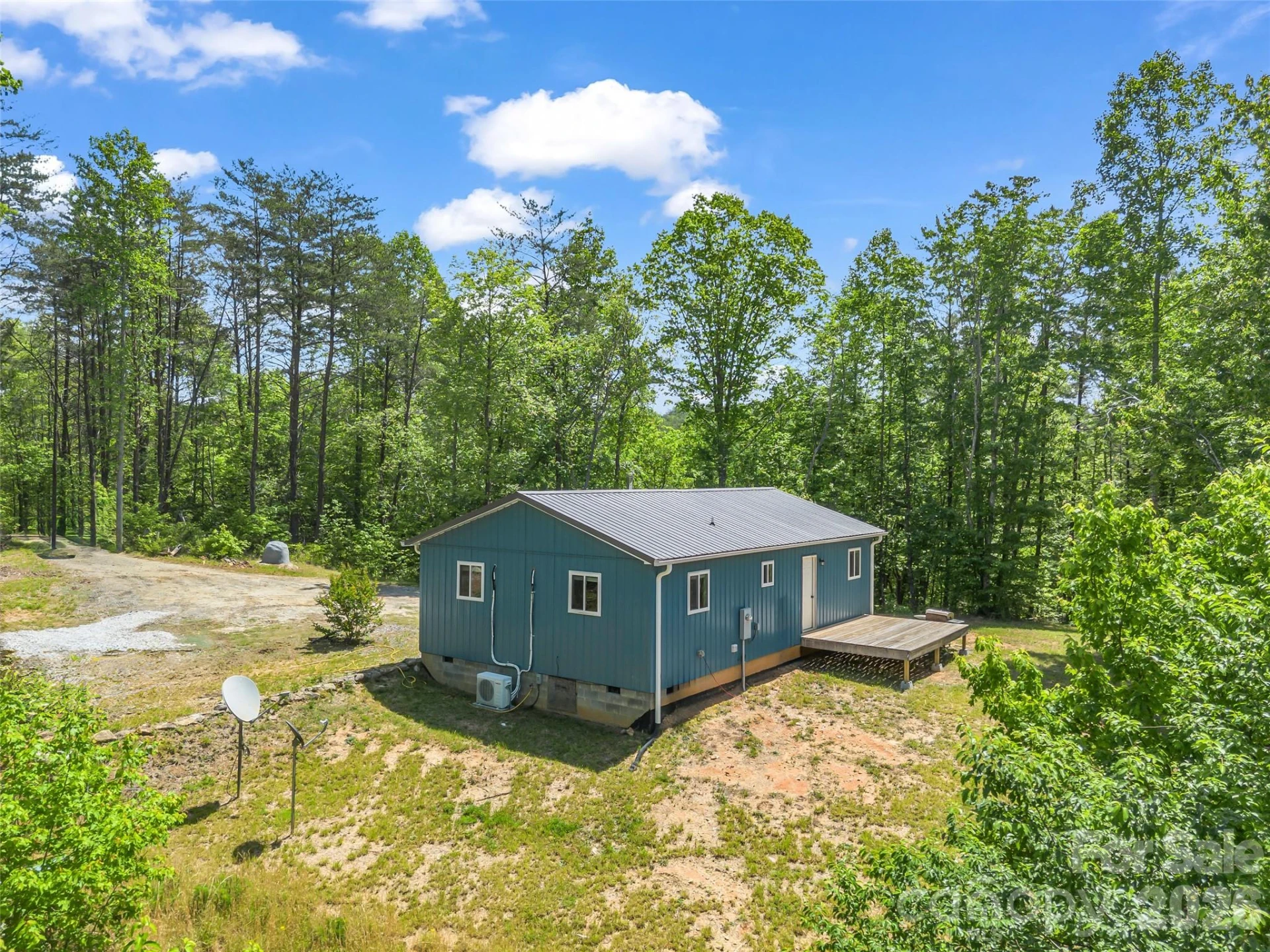 721 Old Mill Road - Photo 4